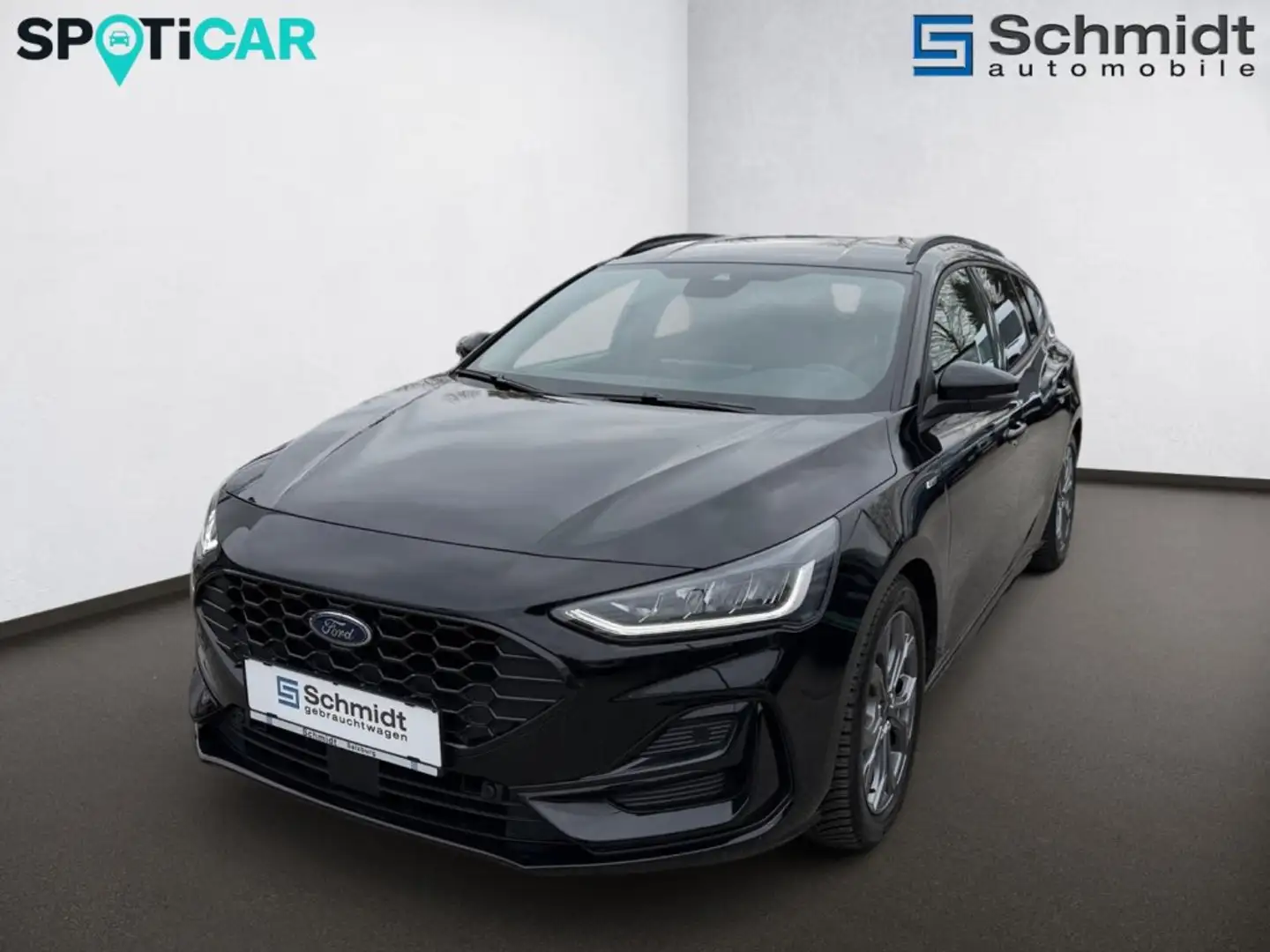 Ford Focus ST-Line 1,5L Eblue 115PS A8 FWD Schwarz - 1