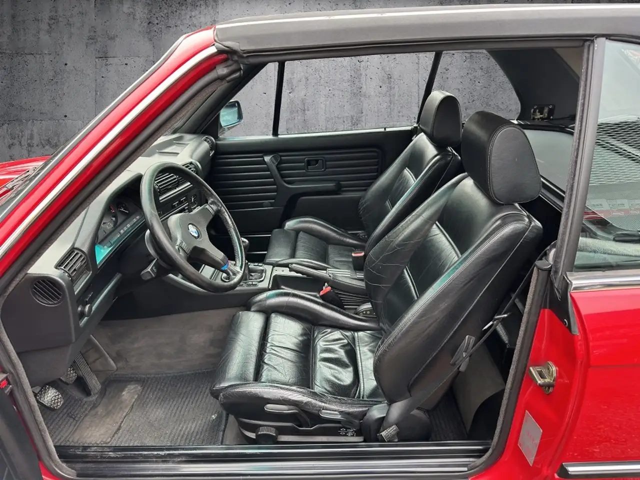 BMW 320 i 129PS H-KENNZEICHEN+ +TÜV-NEU+LEDER+, foto 7