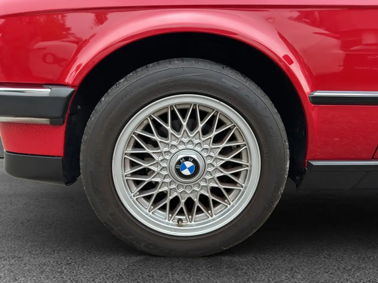 BMW 320 i 129PS H-KENNZEICHEN+ +TÜV-NEU+LEDER+, foto 6