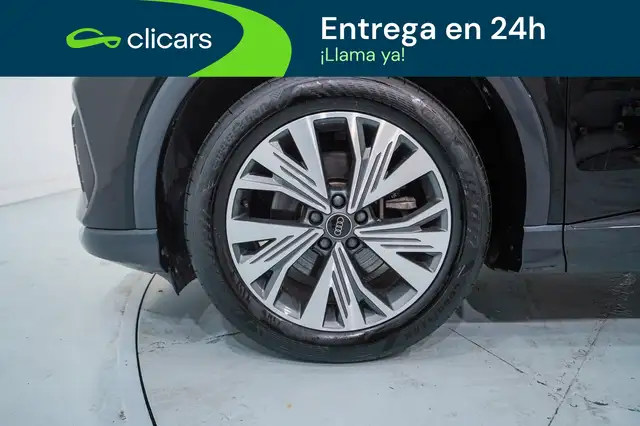 Audi Q4 E-Tron view 11
