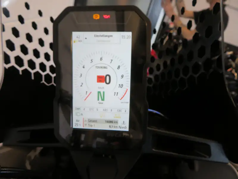 Ducati DesertX - foto 6