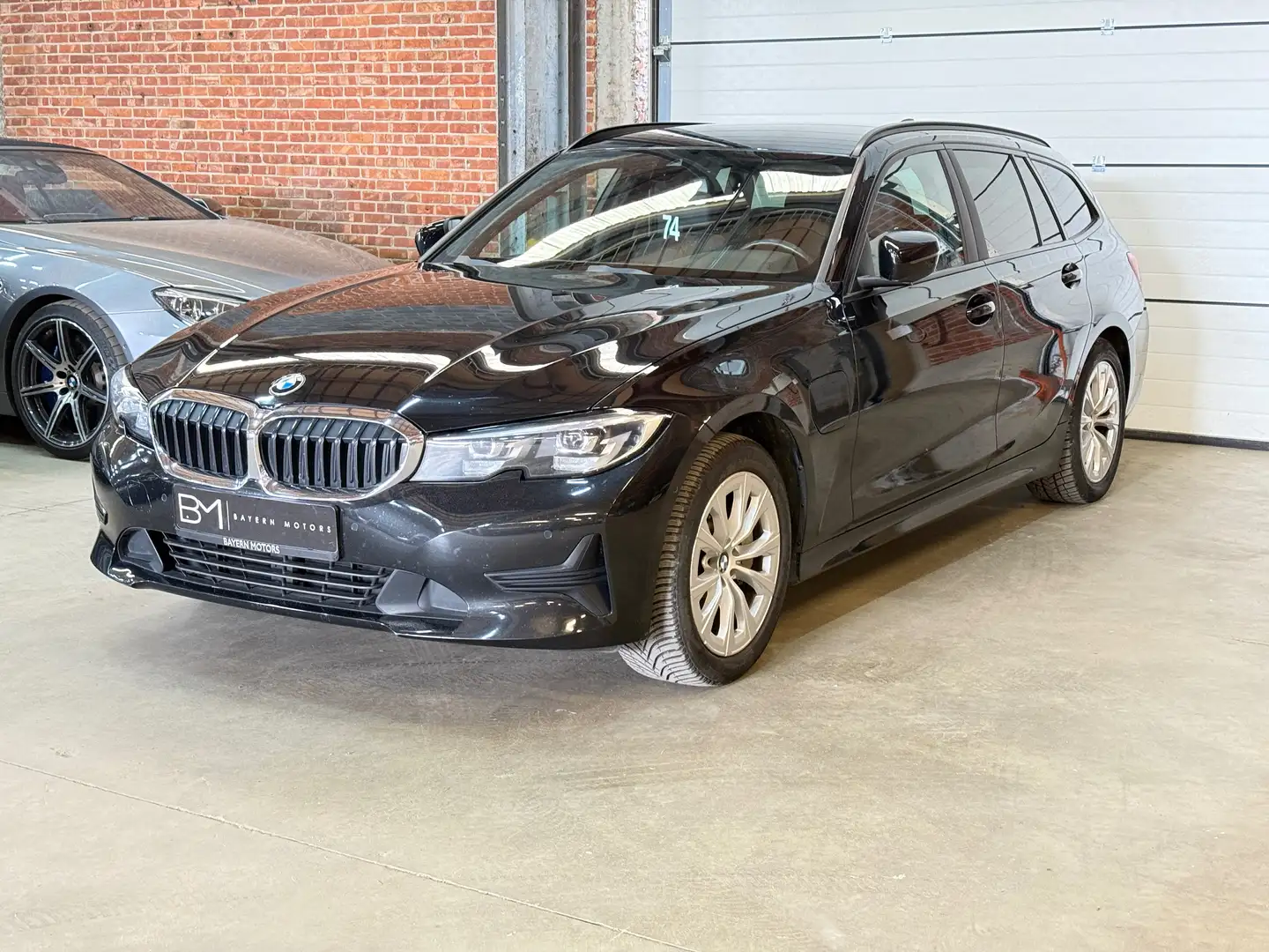 BMW 330 eA PHEV Prof Navi Leder Camera Garantie EURO 6d Noir - 1
