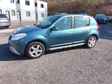 DACIA SANDERO LAURÉATE ESSENCE 1.4 L