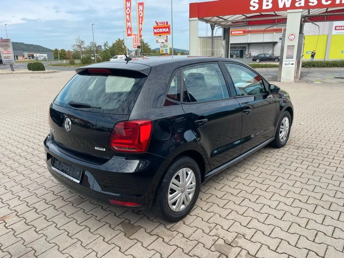 Volkswagen Polo V Trendline  KLIMA+Start Stop+BLUETOOTH+5tg Negro - 2