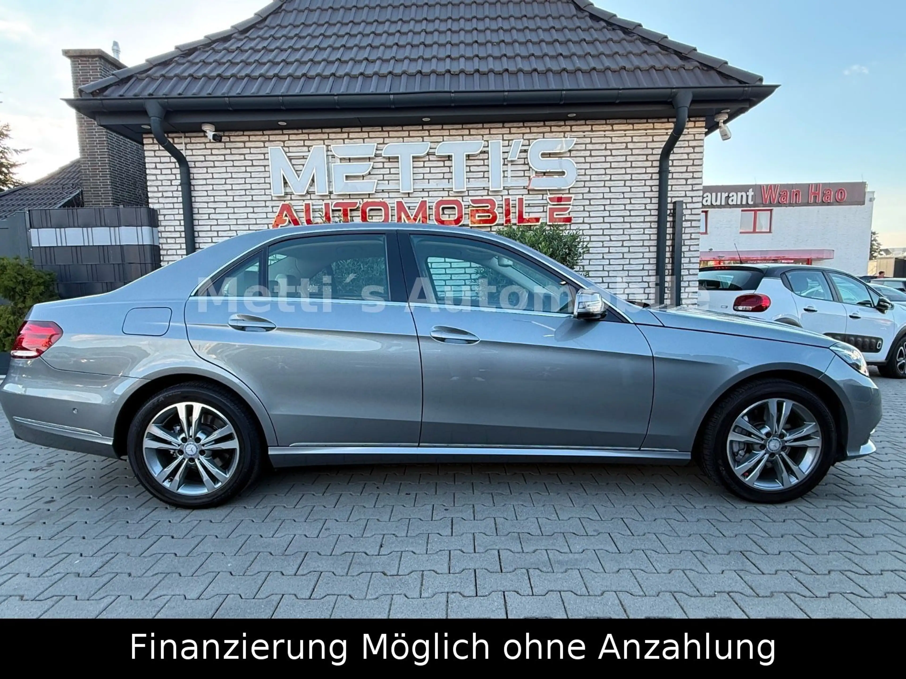 Mercedes-Benz E 250 CGI BlueEfficiency/Avantgarde/Leder/LED — photo 8