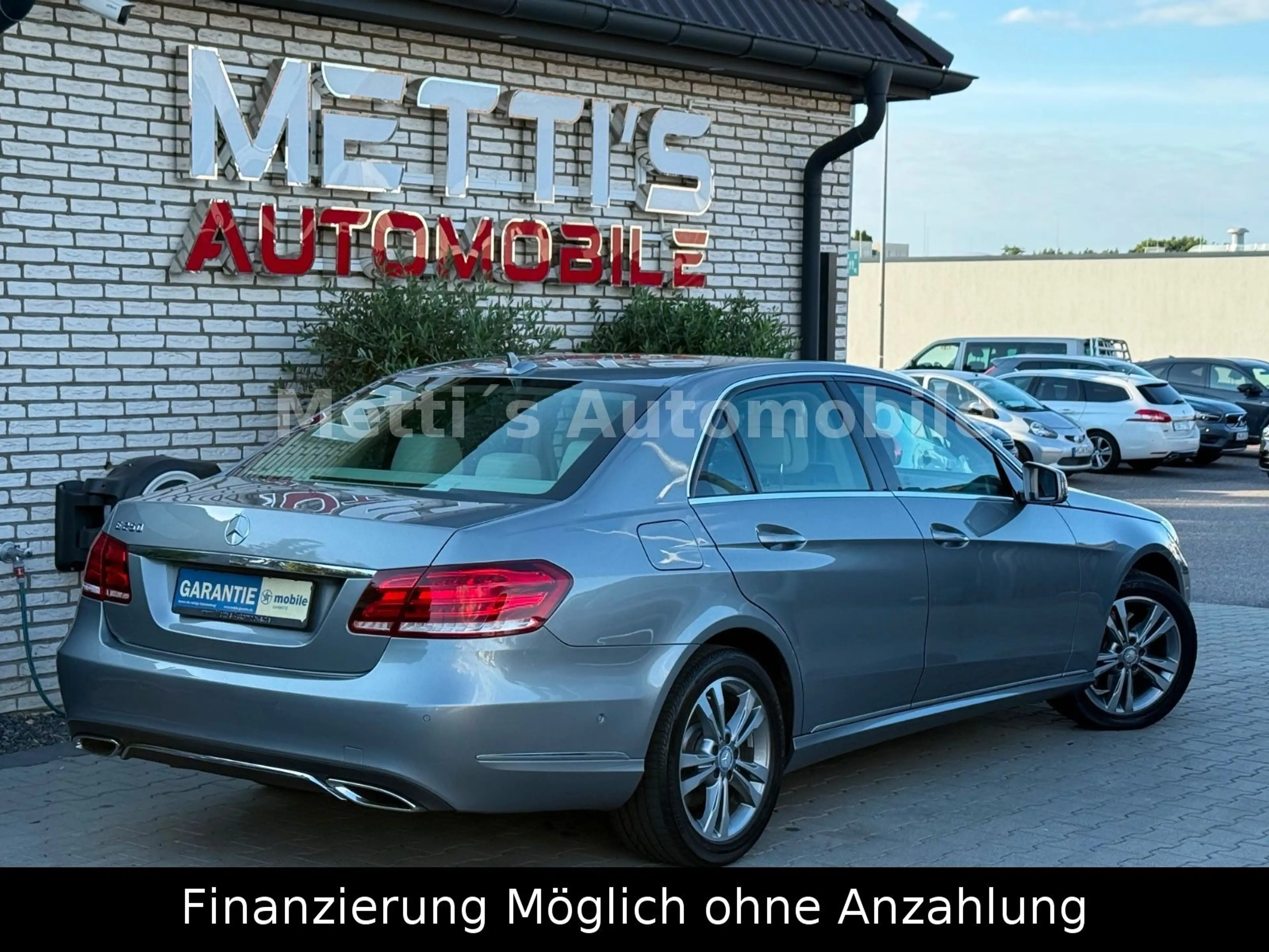 Mercedes-Benz E 250 CGI BlueEfficiency/Avantgarde/Leder/LED — photo 5