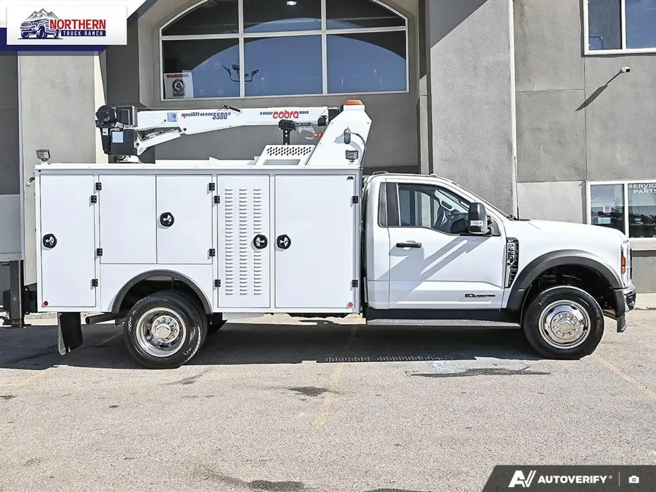 Ford F-550 Super Duty снимка Ford F-550 Super Duty