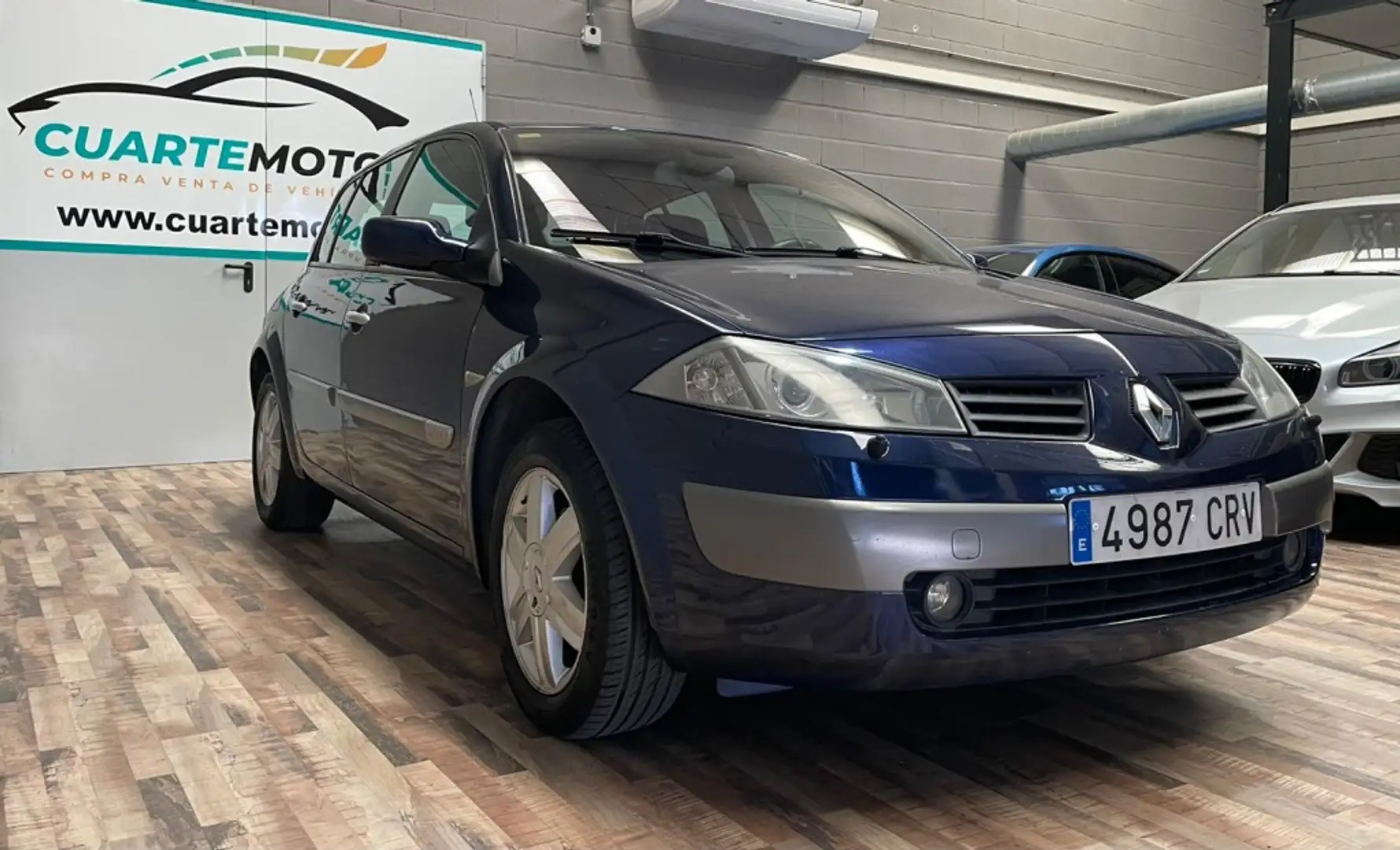 Renault Megane Berlina Automático de 5 Puertas Blauw - 1