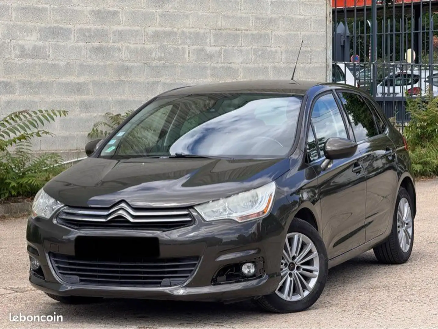 Citroen C4 Citroën 1.6 HDi année 01-2013 166.000KM Certifié G - 1