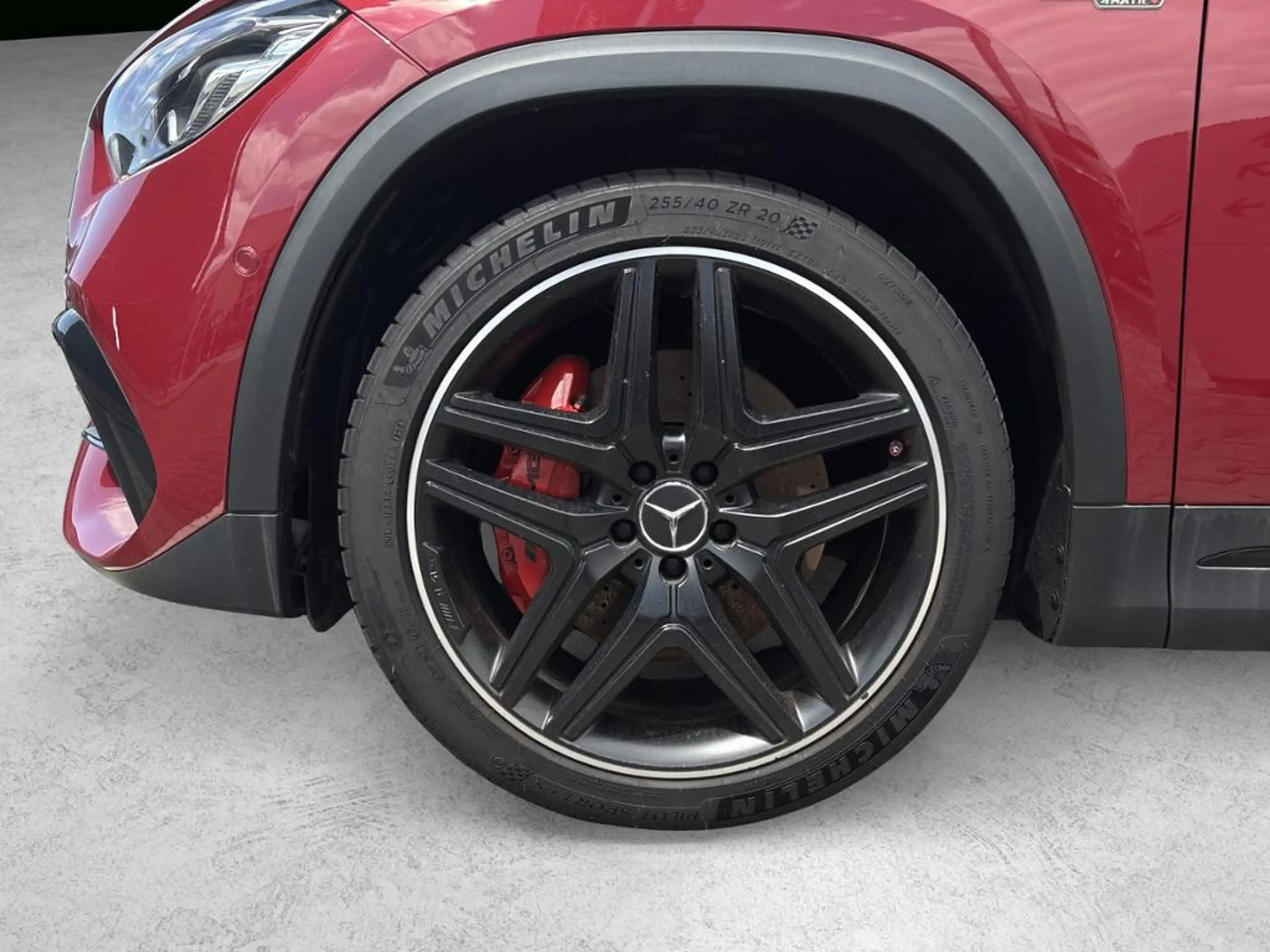 Mercedes-Benz GLA 45 AMG AMG GLA 45 4MATIC+ AUT LM SportS. SpurW Teilled. — photo 3