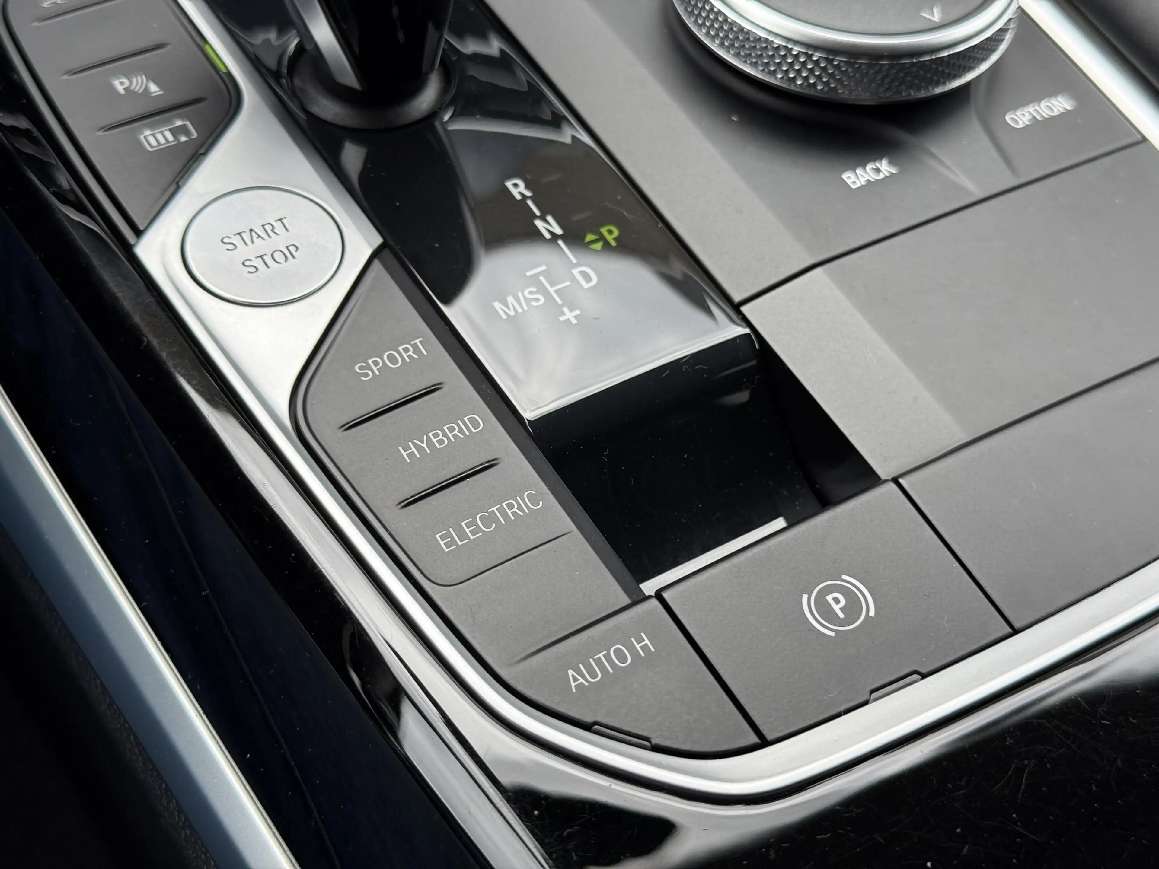 BMW 320 3-serie Touring 320e Business Edition Plus | Panor — photo 7