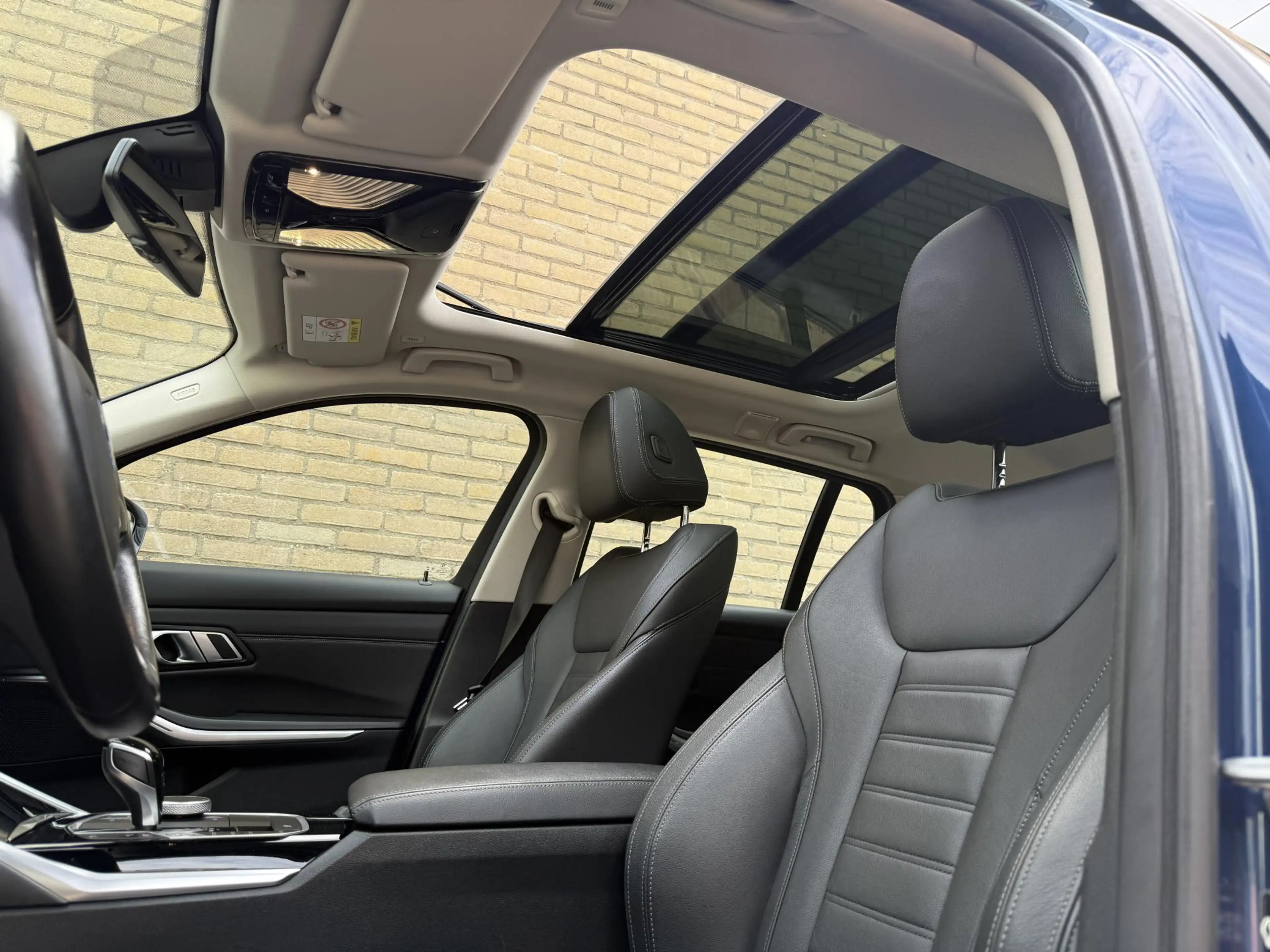 BMW 320 3-serie Touring 320e Business Edition Plus | Panor — photo 19