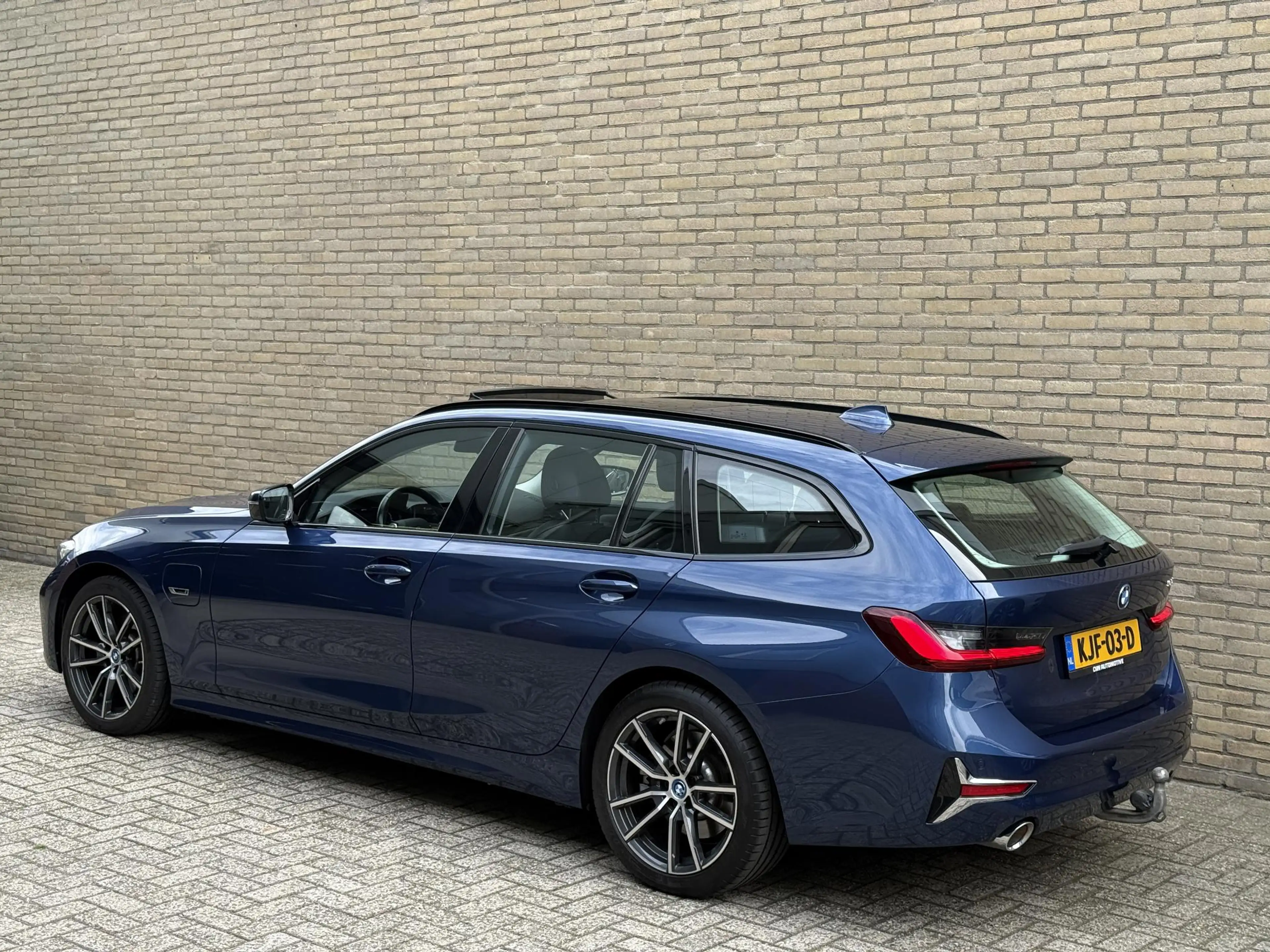 BMW 320 3-serie Touring 320e Business Edition Plus | Panor — photo 2