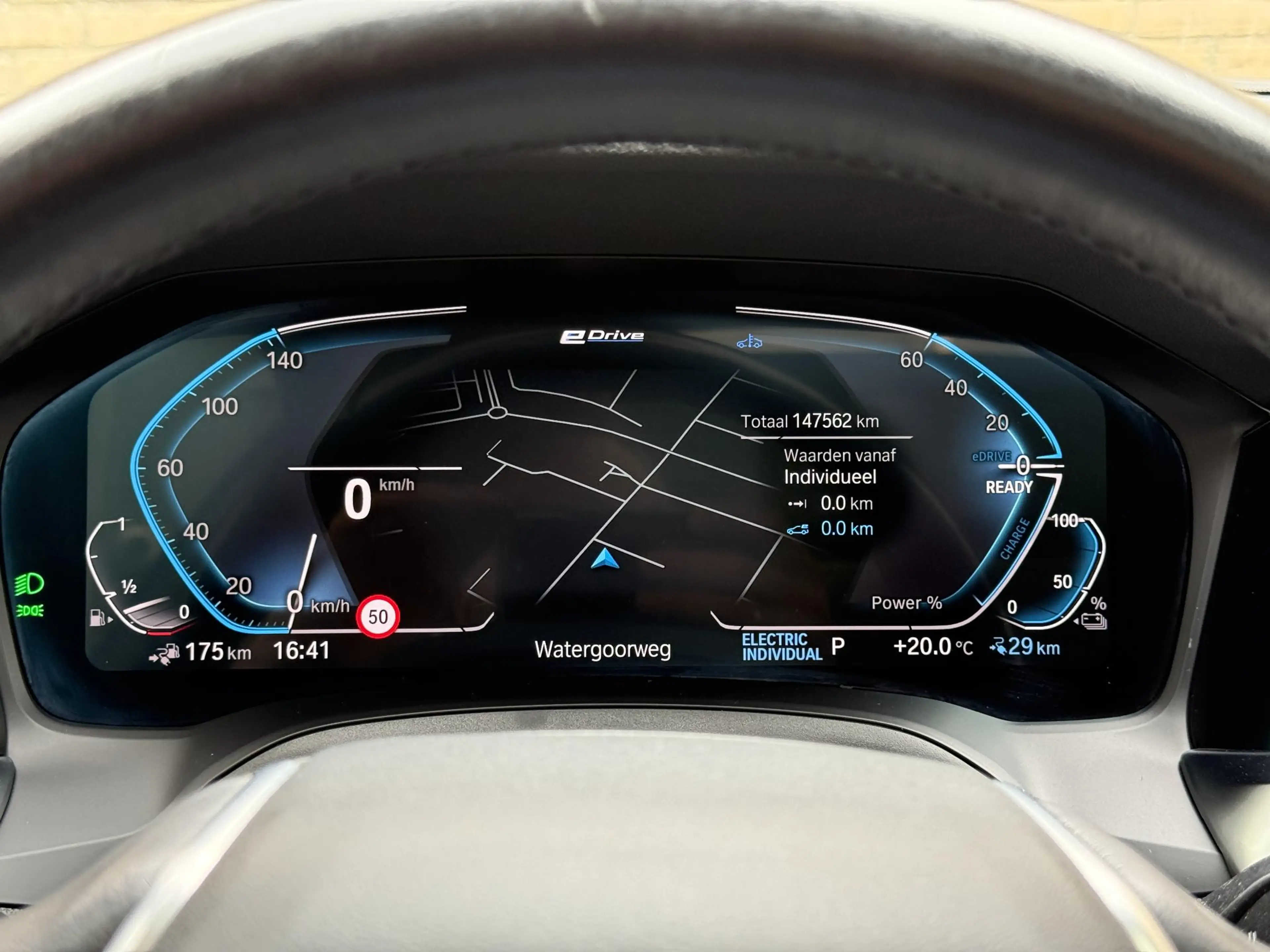 BMW 320 3-serie Touring 320e Business Edition Plus | Panor — photo 4