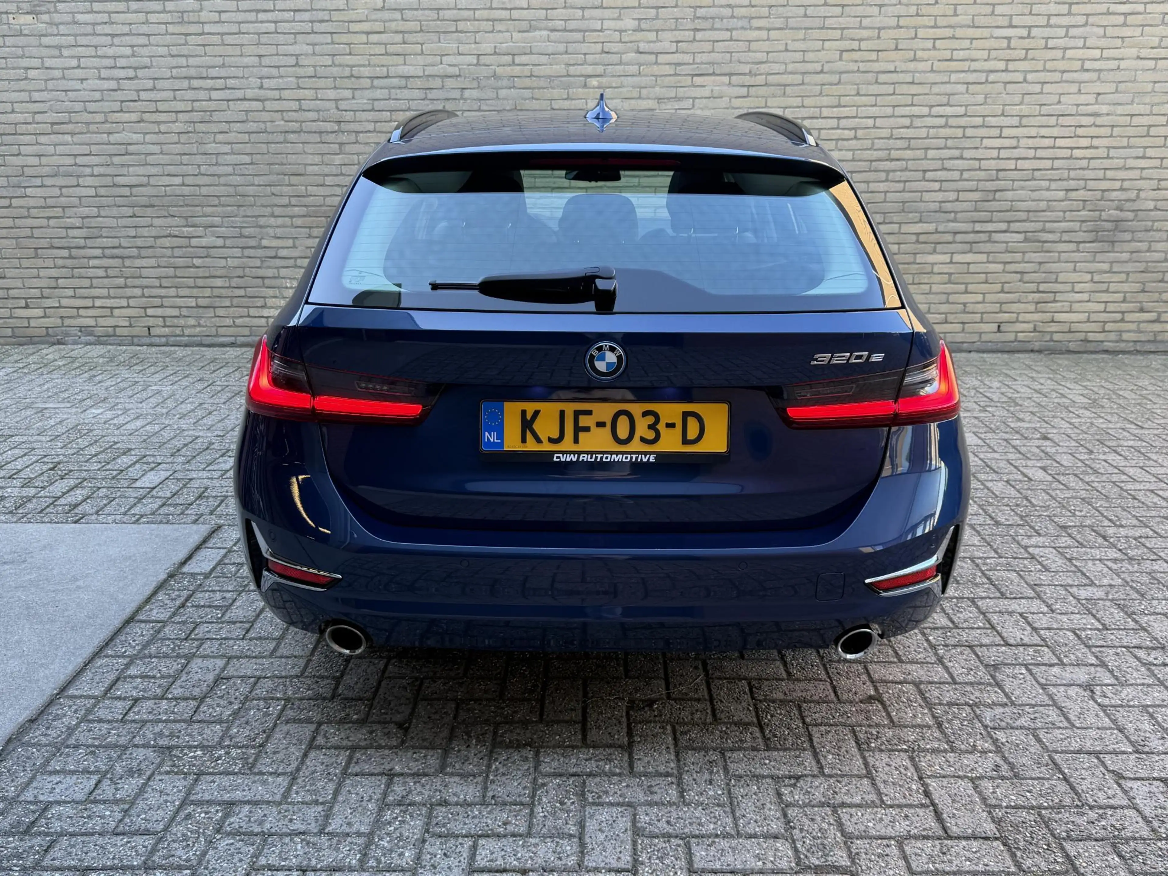 BMW 320 3-serie Touring 320e Business Edition Plus | Panor — photo 38