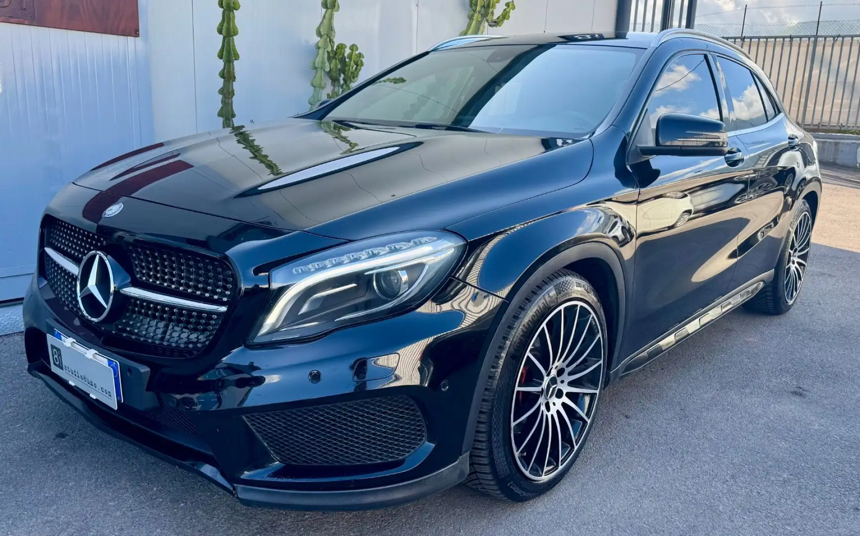 Mercedes-Benz GLA 220 CDI Automatic 4Matic Premium Nero - 1