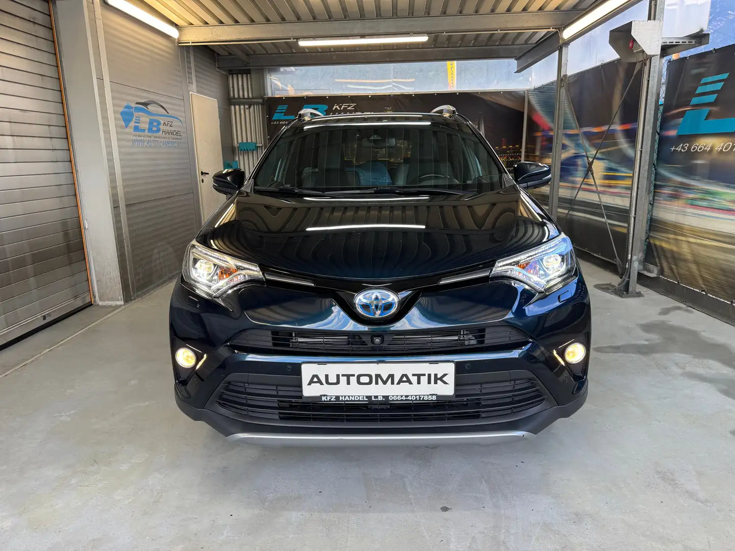 Toyota RAV 4 Hybrid Edition Schwarz - 2