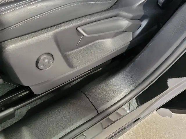 Audi Q5 view 24