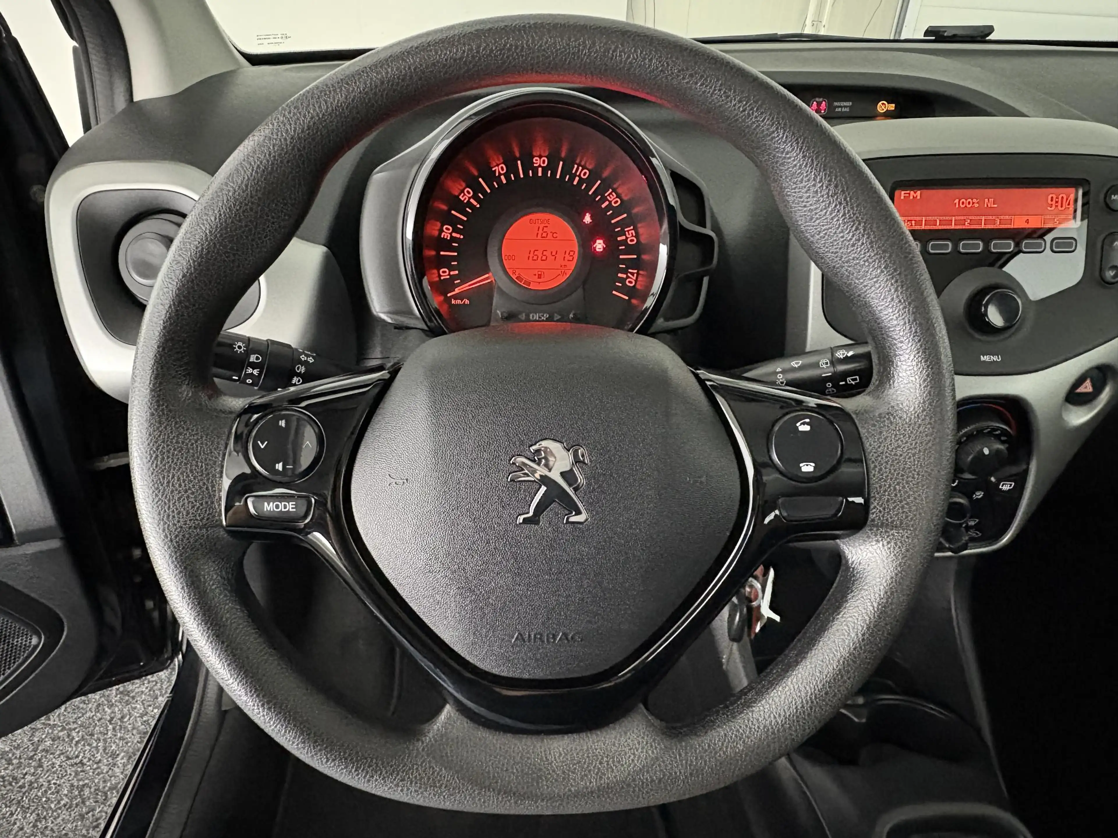 Peugeot 108 1.0 e-VTi Active | AIRCO | BLUETOOTH | — photo 3