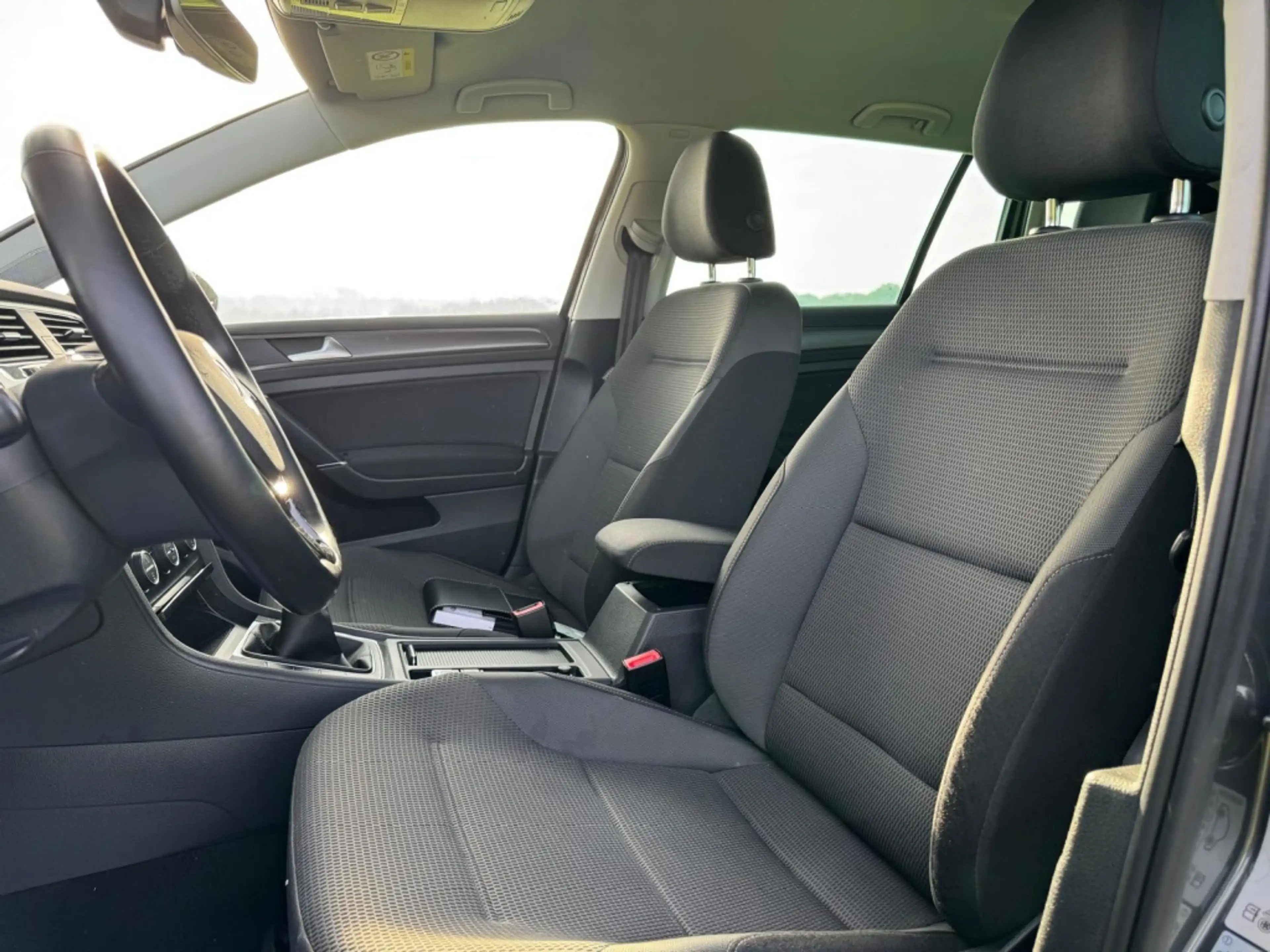 Volkswagen Golf Variant 1.0 TSI Comfortline — photo 10