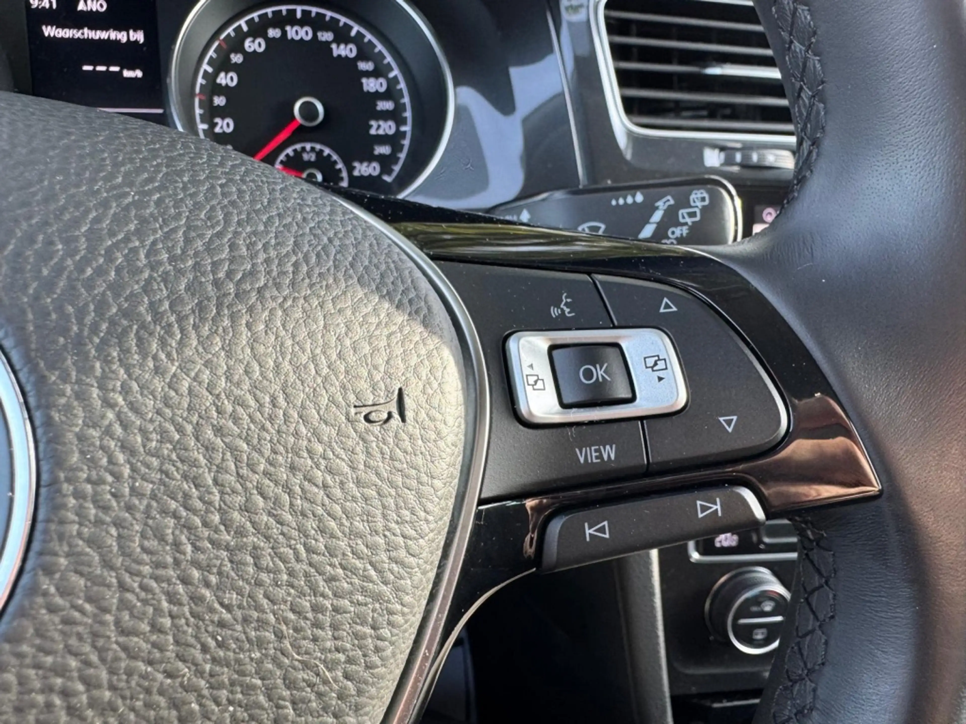 Volkswagen Golf Variant 1.0 TSI Comfortline — photo 18