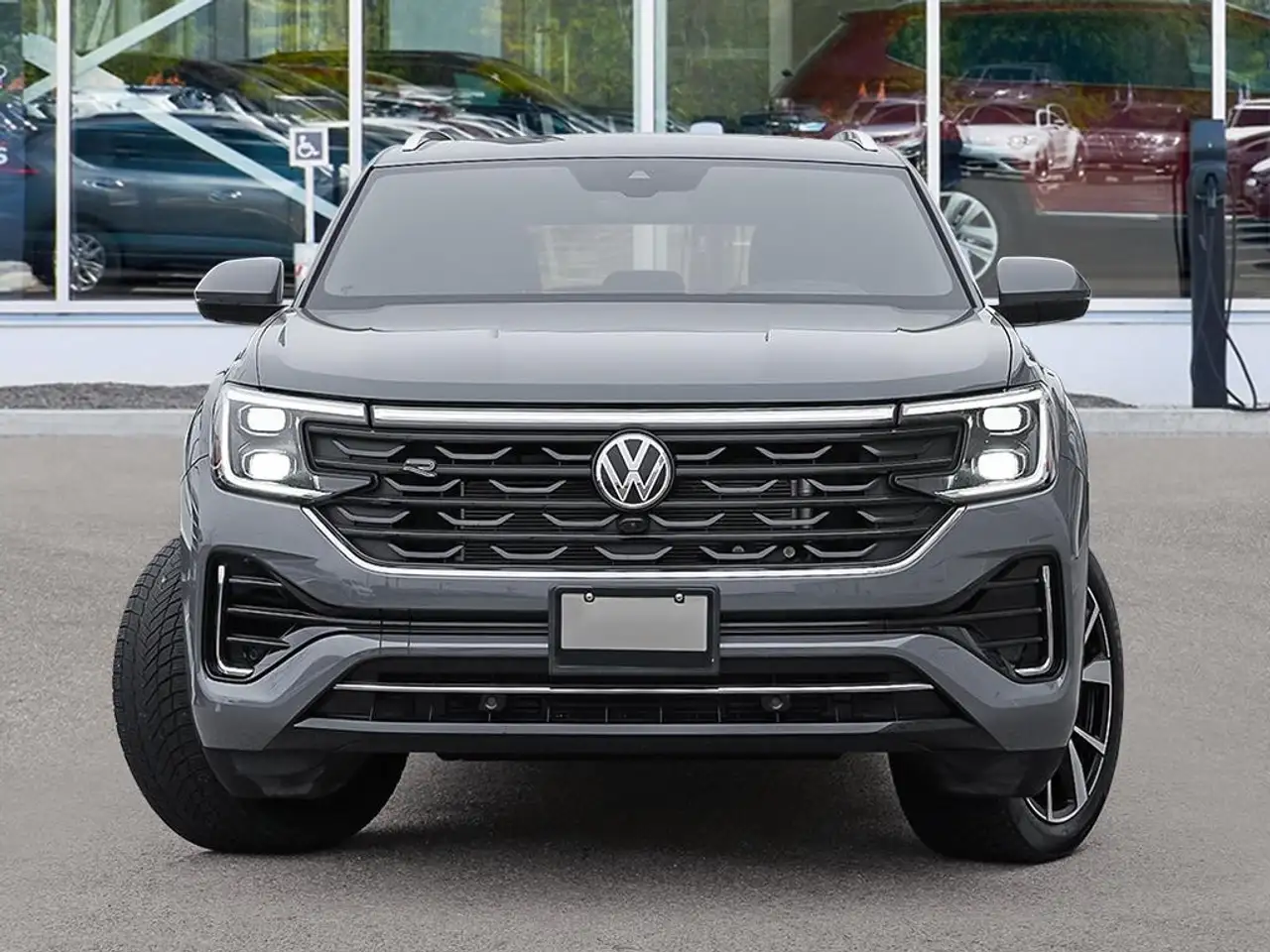 Volkswagen Atlas снимка Volkswagen Atlas