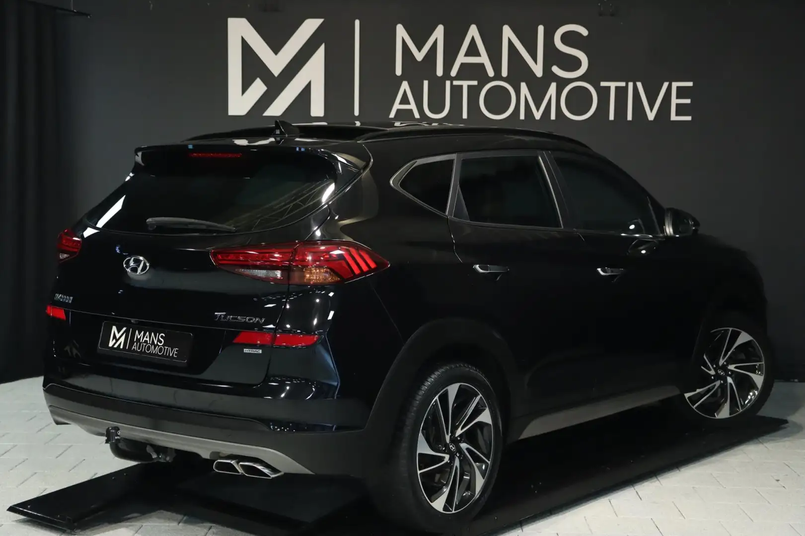 Hyundai TUCSON 1.6 T-GDi Premium 4WD / PANO / LEDER / 360 / VOLLE Noir - 2