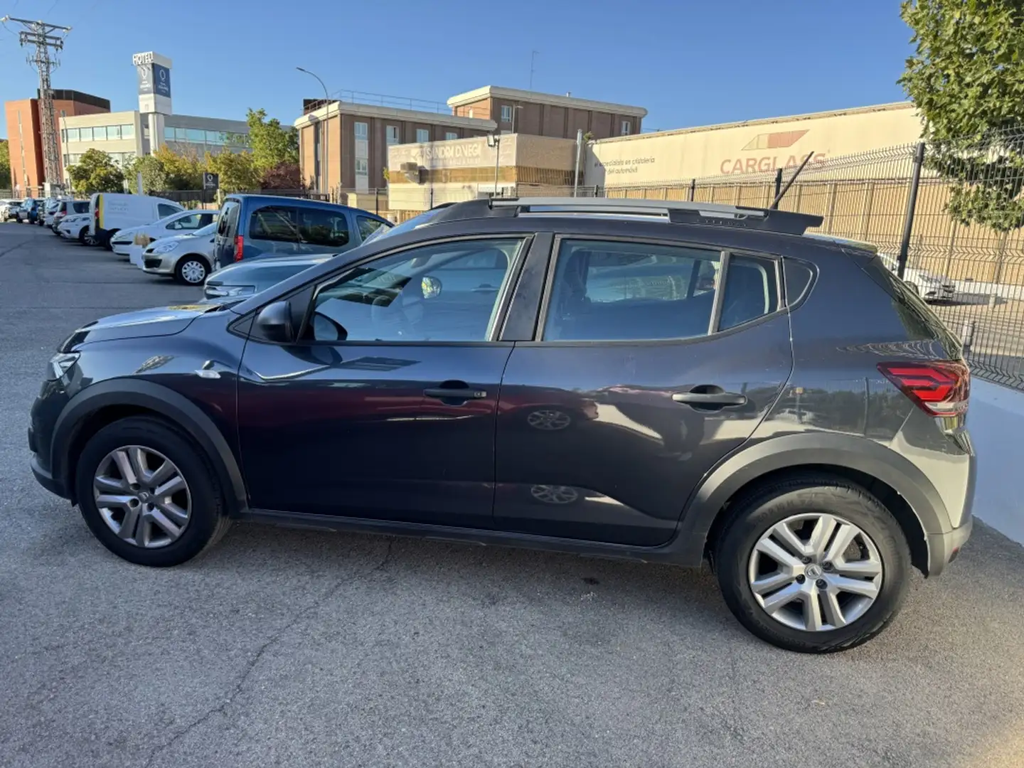 Dacia Sandero Stepway TCe Expresion 67kW Gris - 2
