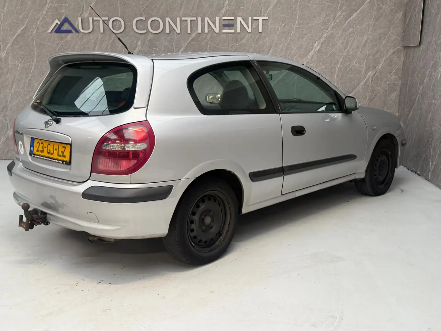 Nissan Almera 1.8 Ambience / Rijdt Goed Grau - 2