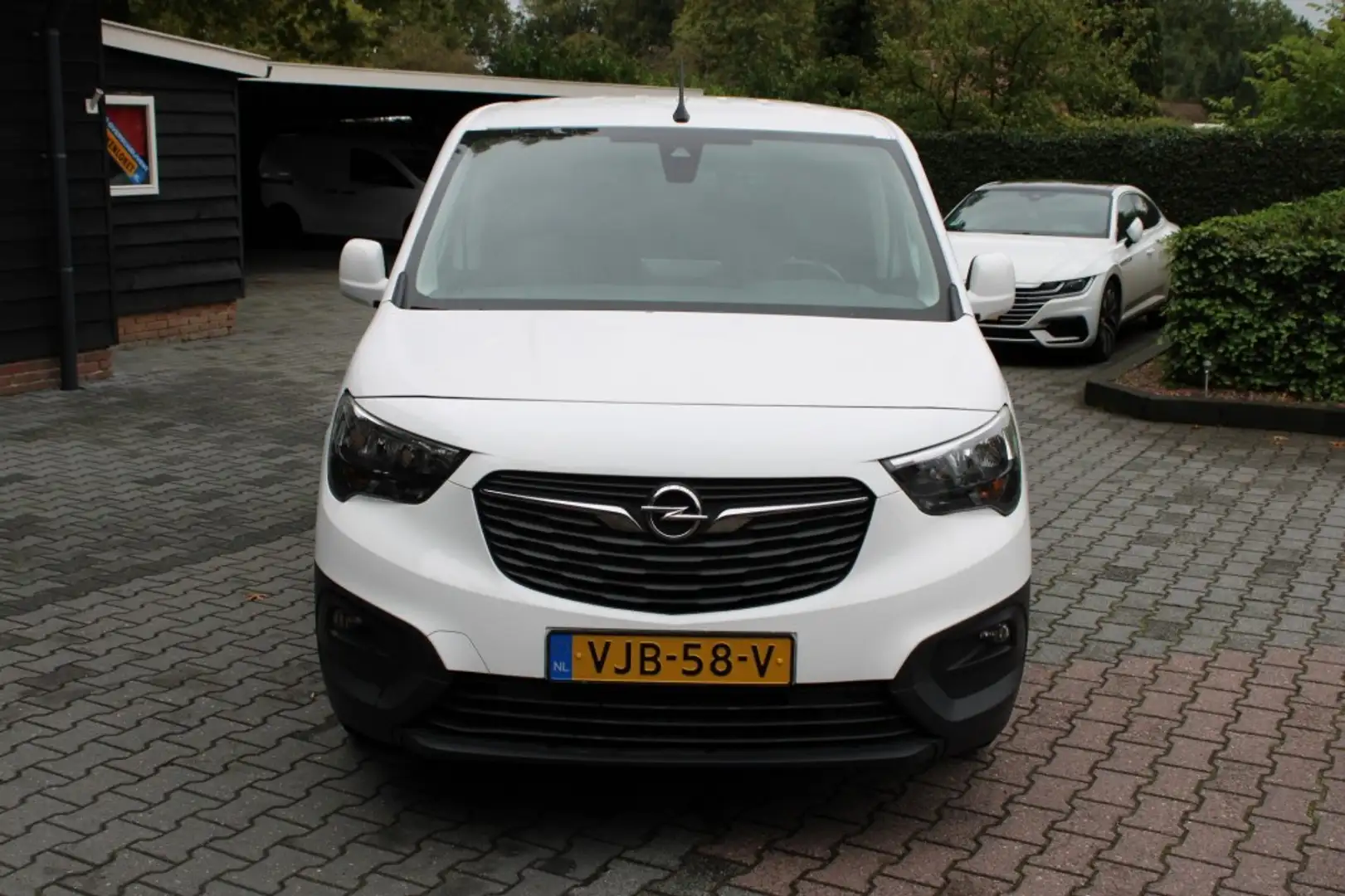 Opel Combo 1.5D L1H1 EDITION 130PK AUTOMAAT Navi PDC Carplay Wit - 2