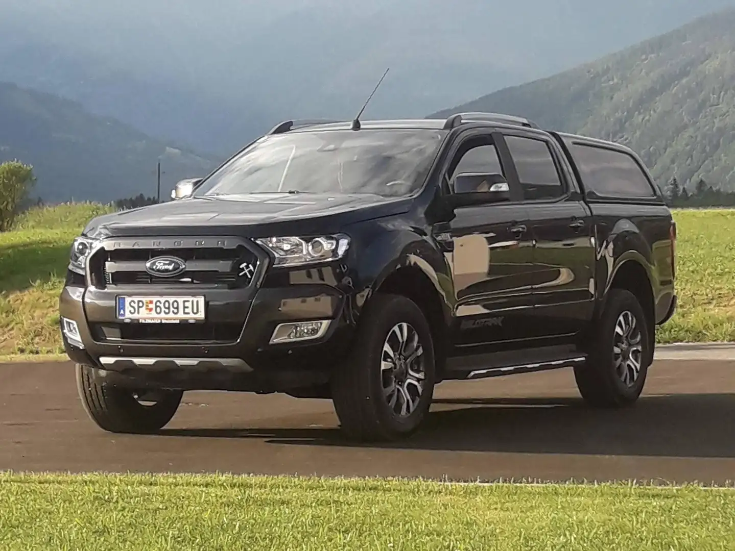 Ford Ranger Ranger Doppelkabine Wildtrak 4x4 3,2 TDCi Aut. Wildtrak Schwarz - 1