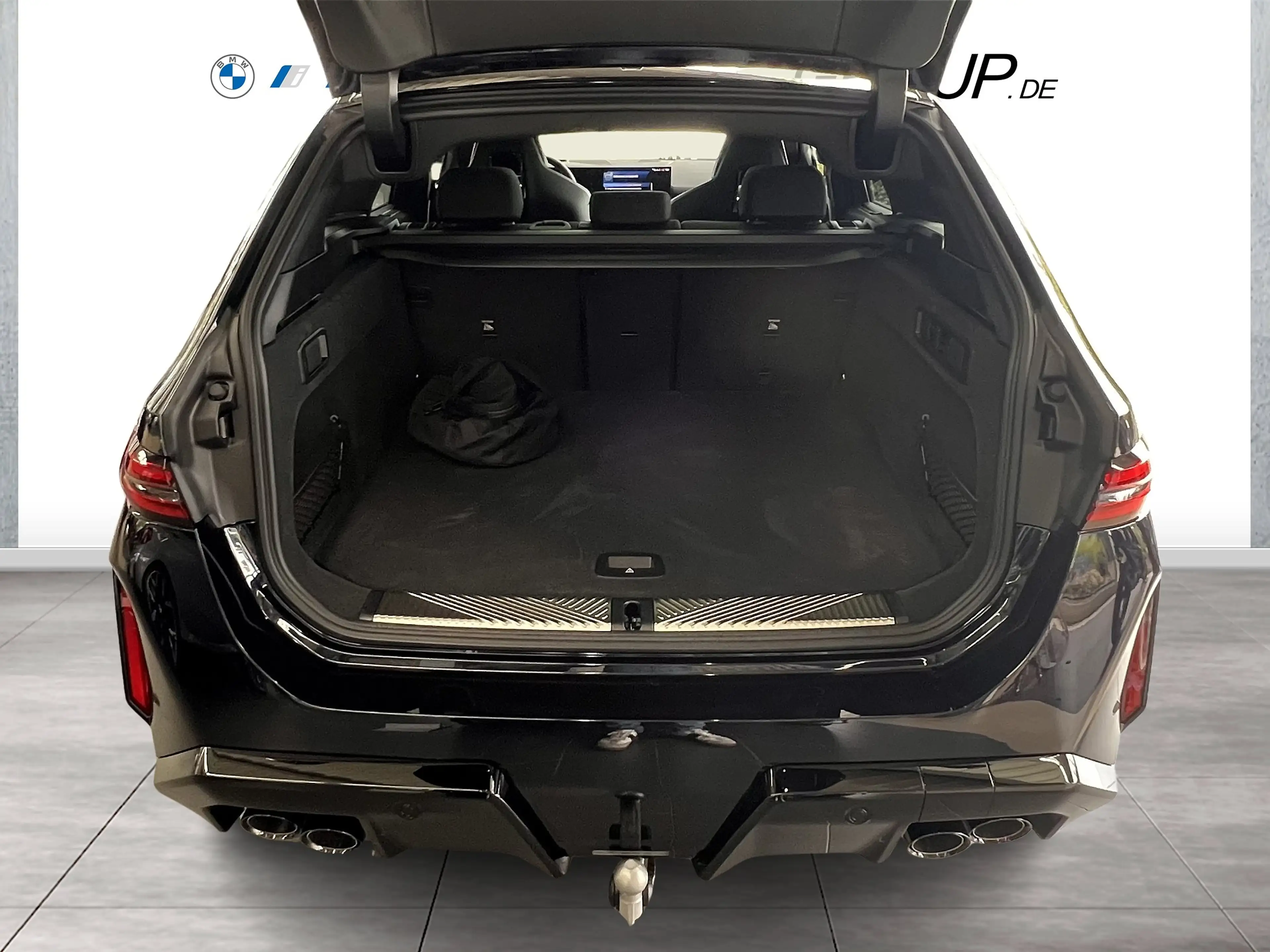BMW M5 Touring M Drivers P. DAB LED Pano.Dach RFK — photo 13