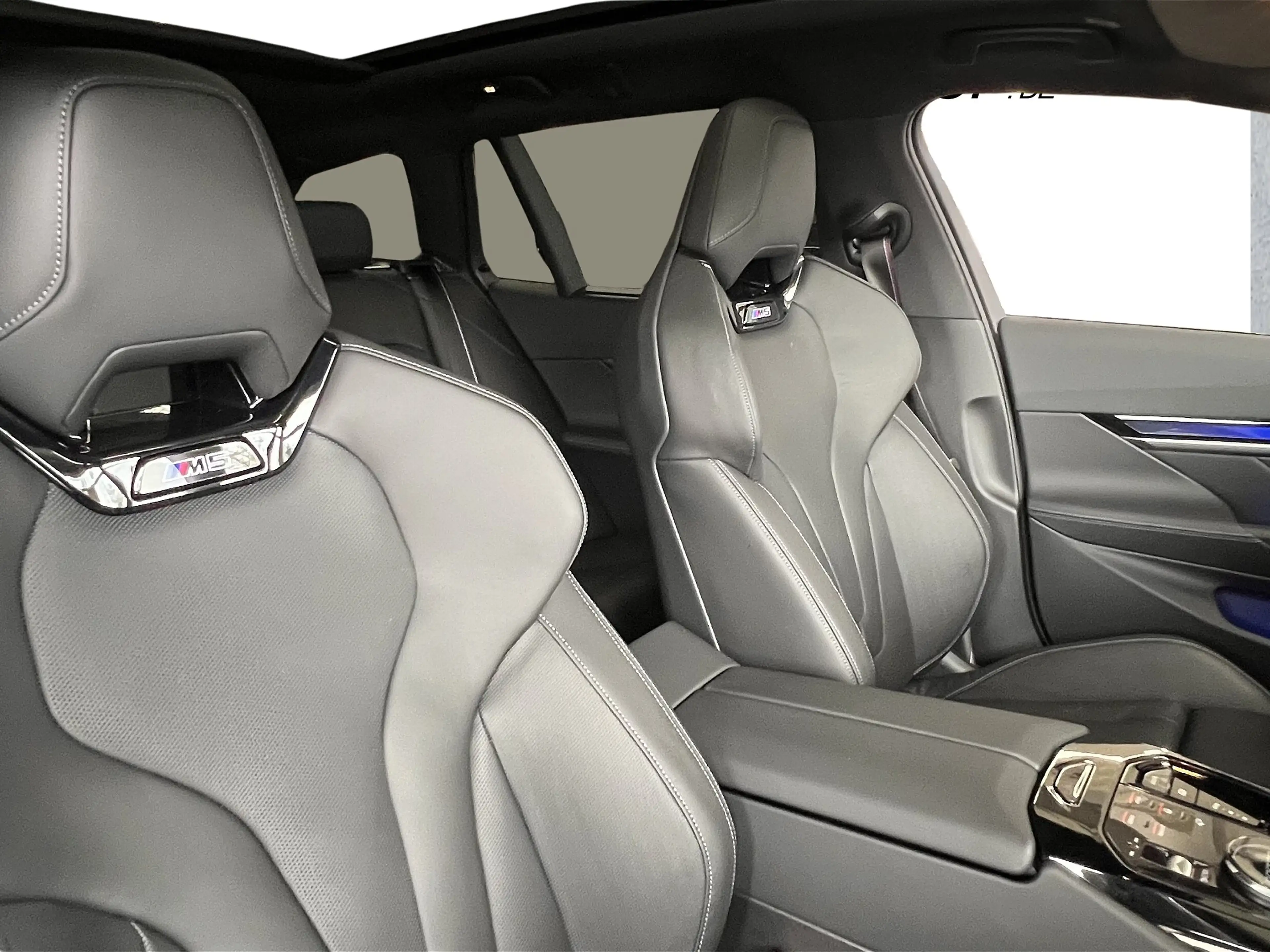 BMW M5 Touring M Drivers P. DAB LED Pano.Dach RFK — photo 12