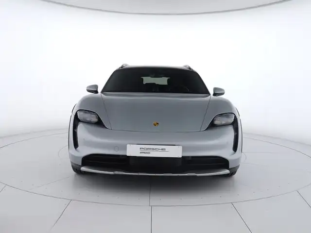 Porsche Taycan view 3
