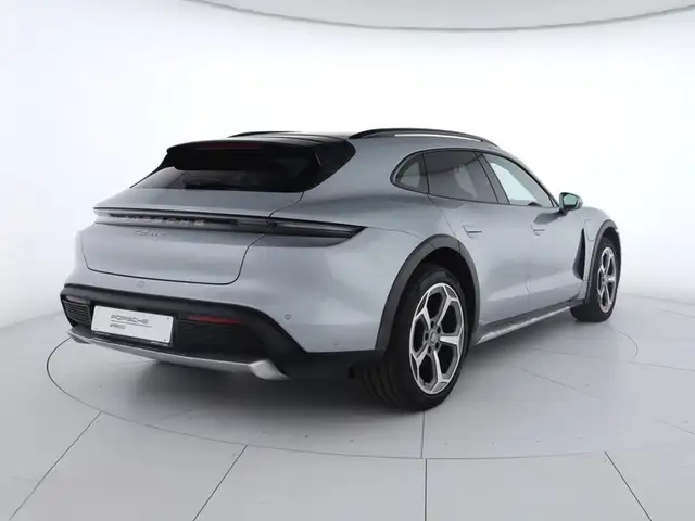 Porsche Taycan view 6