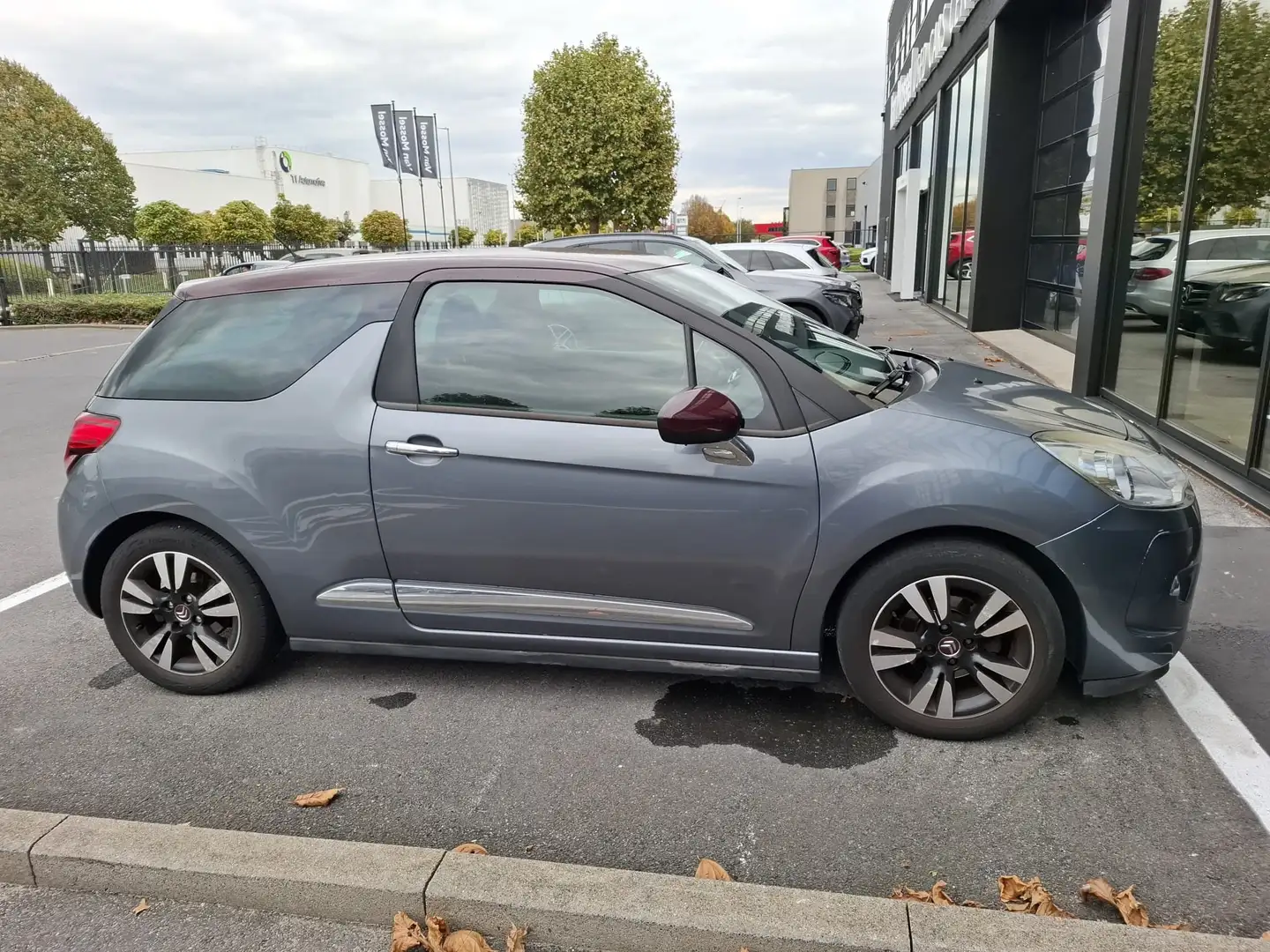 Citroen DS3 DS3 SOCHIC 16 E-HDI 90 AIRDREAM Grijs - 1