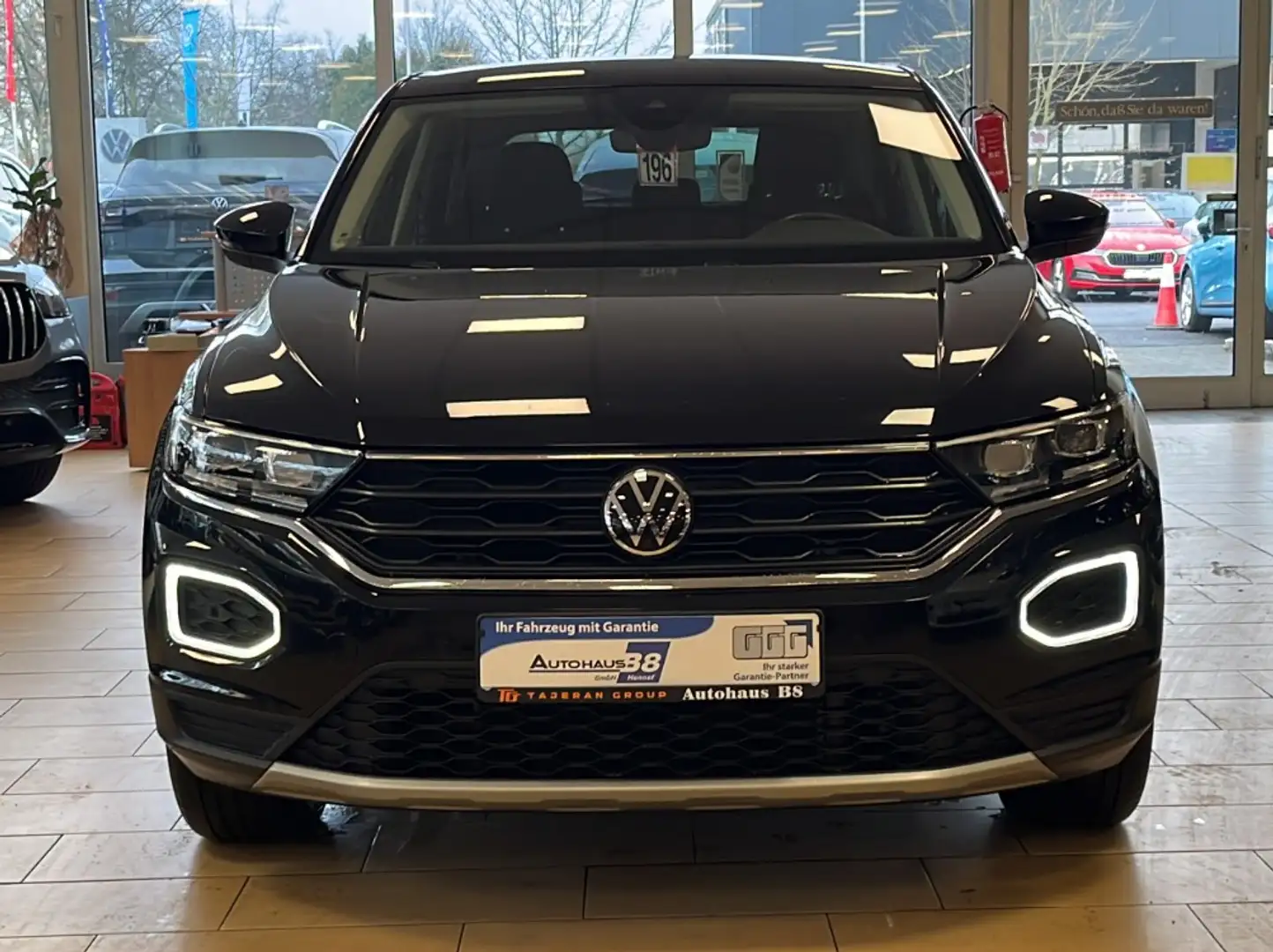 Volkswagen T-Roc TSI*Active*ACC*R.cam*CarPlay*SHZ*LED* Noir - 2