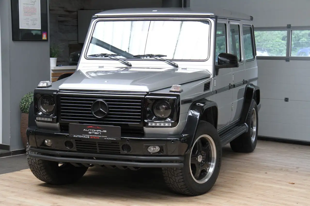 Mercedes-Benz G 320