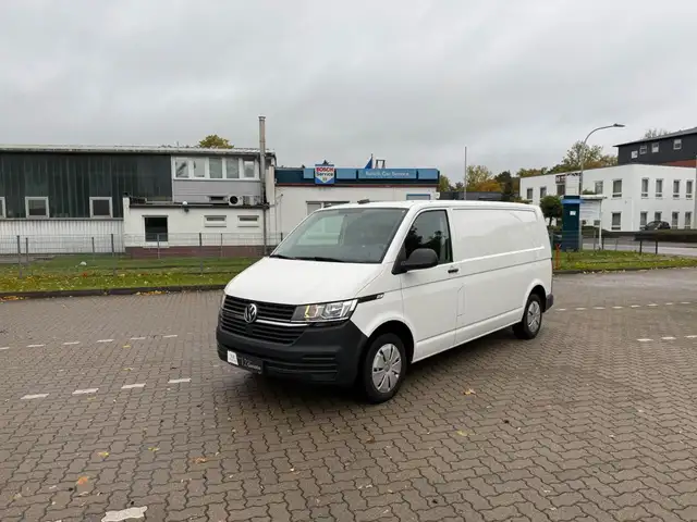 Volkswagen T6 Transporter 2,0 TDI Lang PDC 8x Bereift Regal