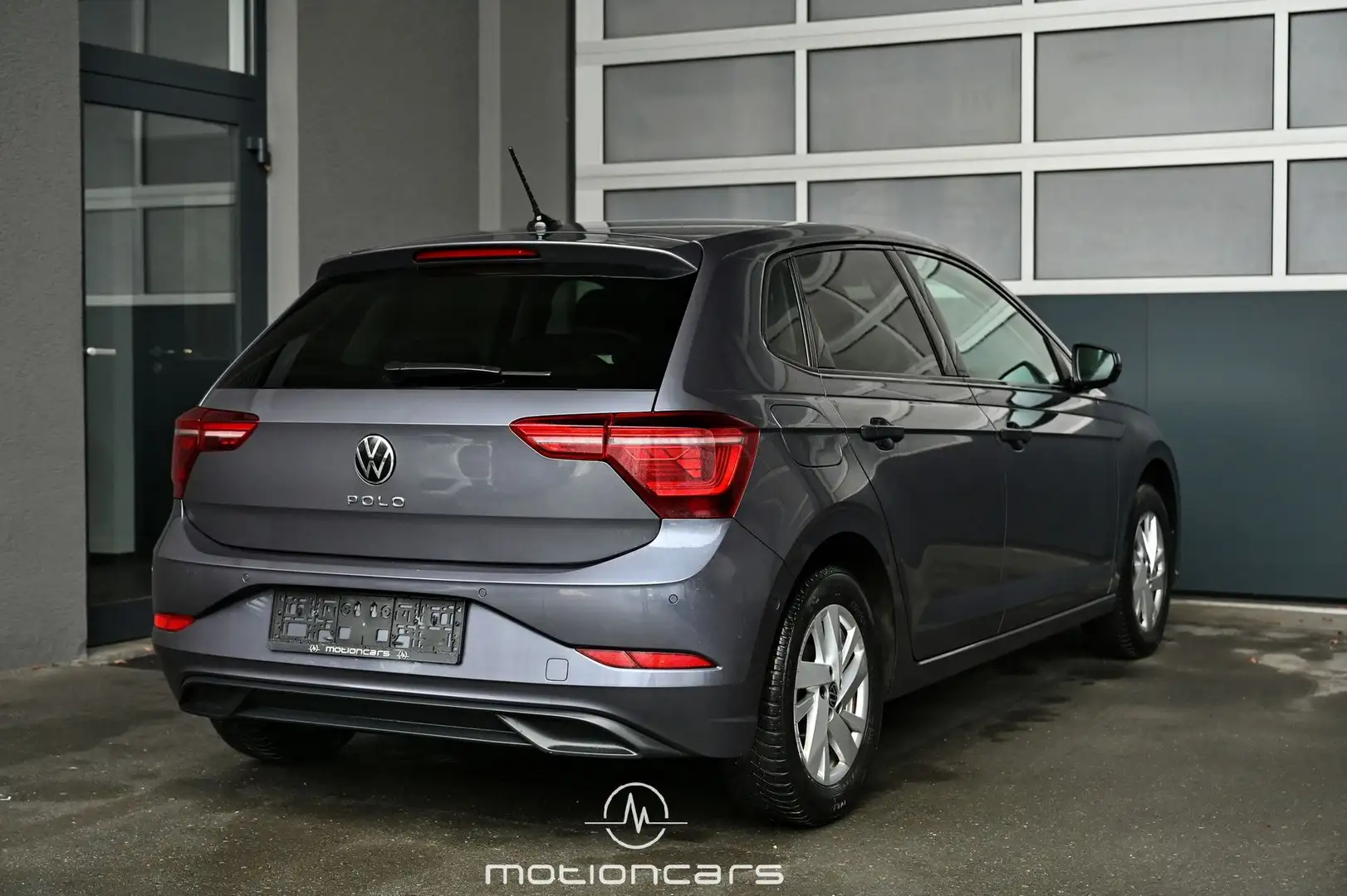 Volkswagen Polo 1.0 TSI 110 Style DSG Pickerl NEU Grau - 2