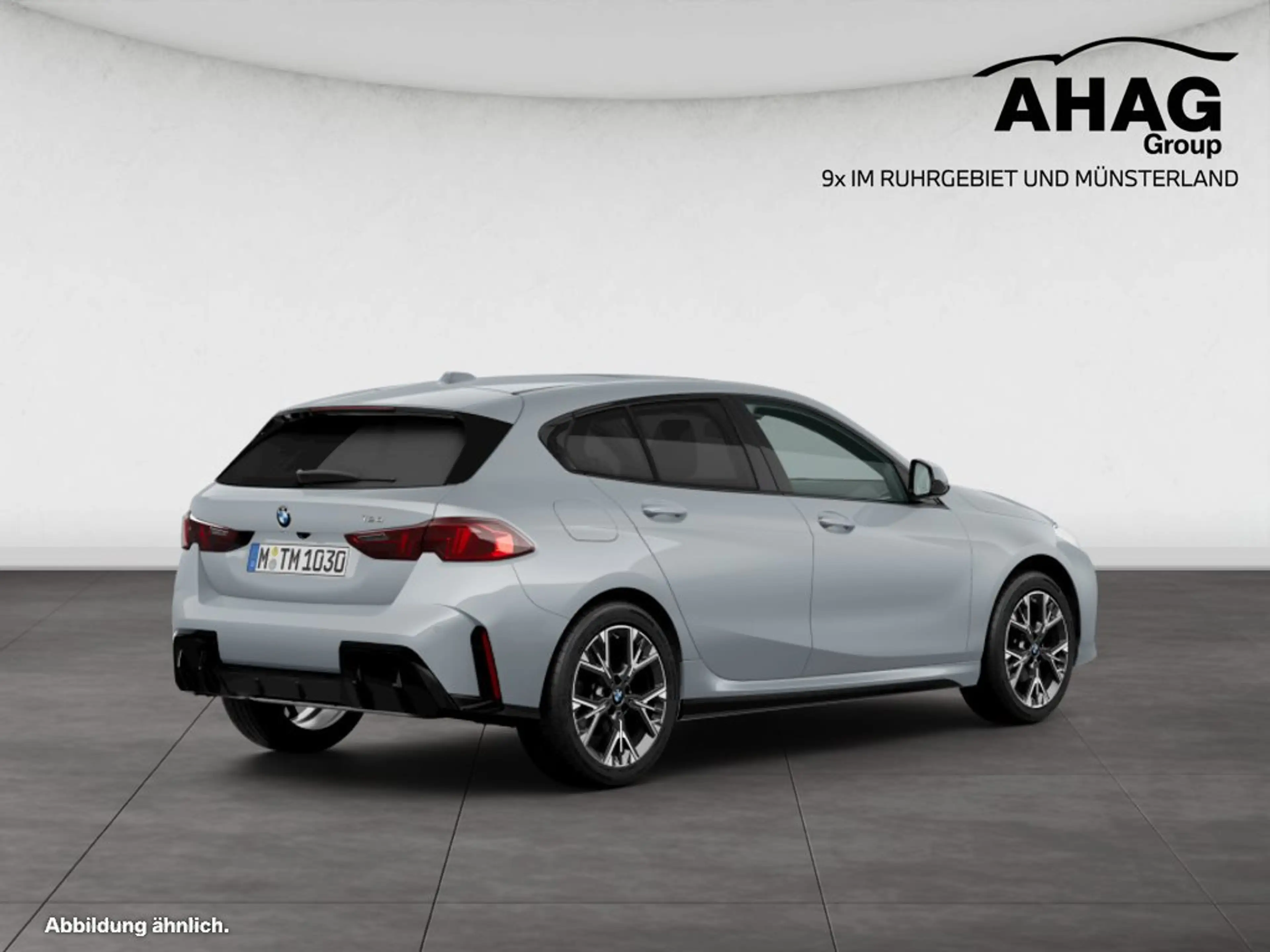 BMW 120 — photo 2