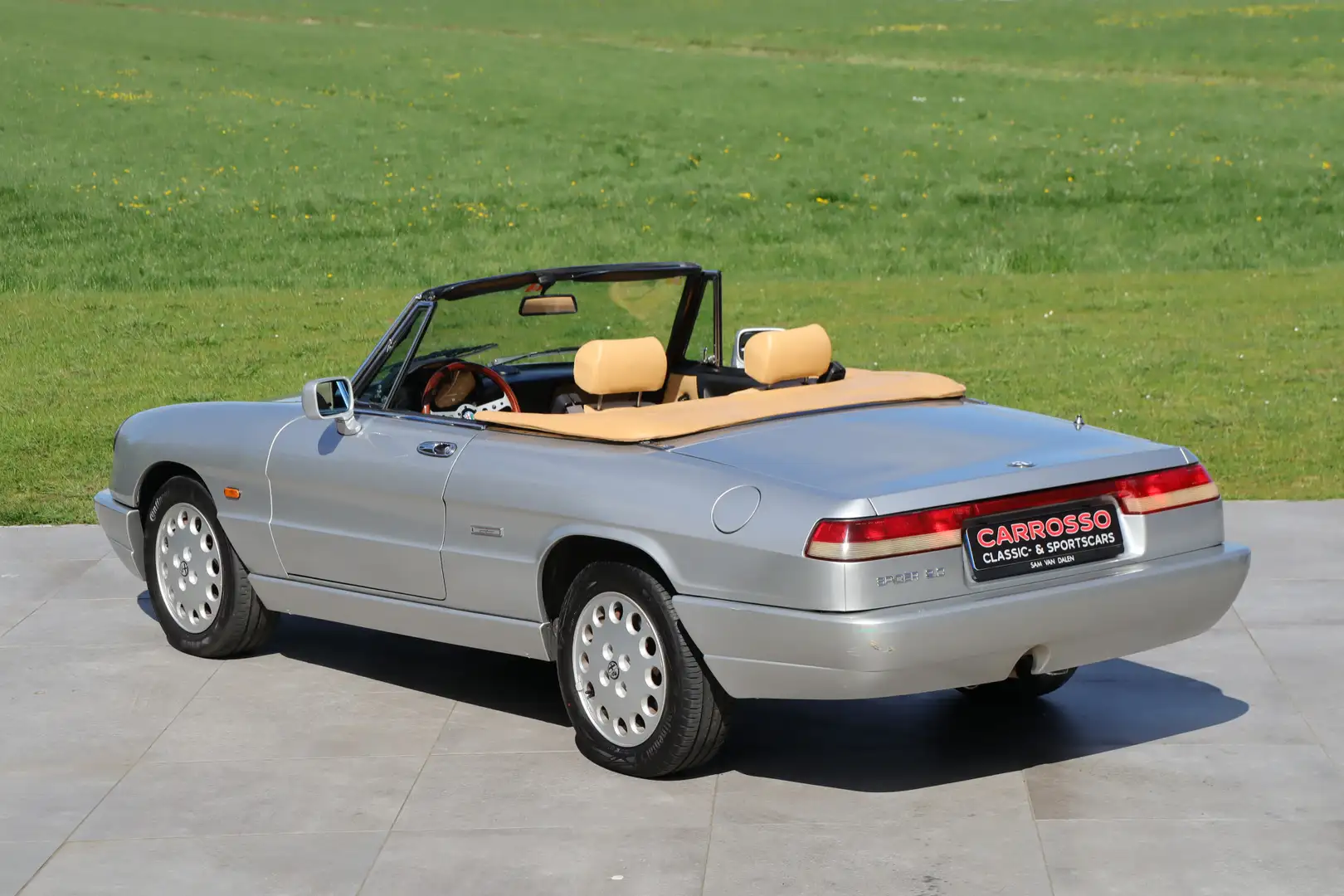 Alfa Romeo Spider 2.0 Veloce Gris - 2