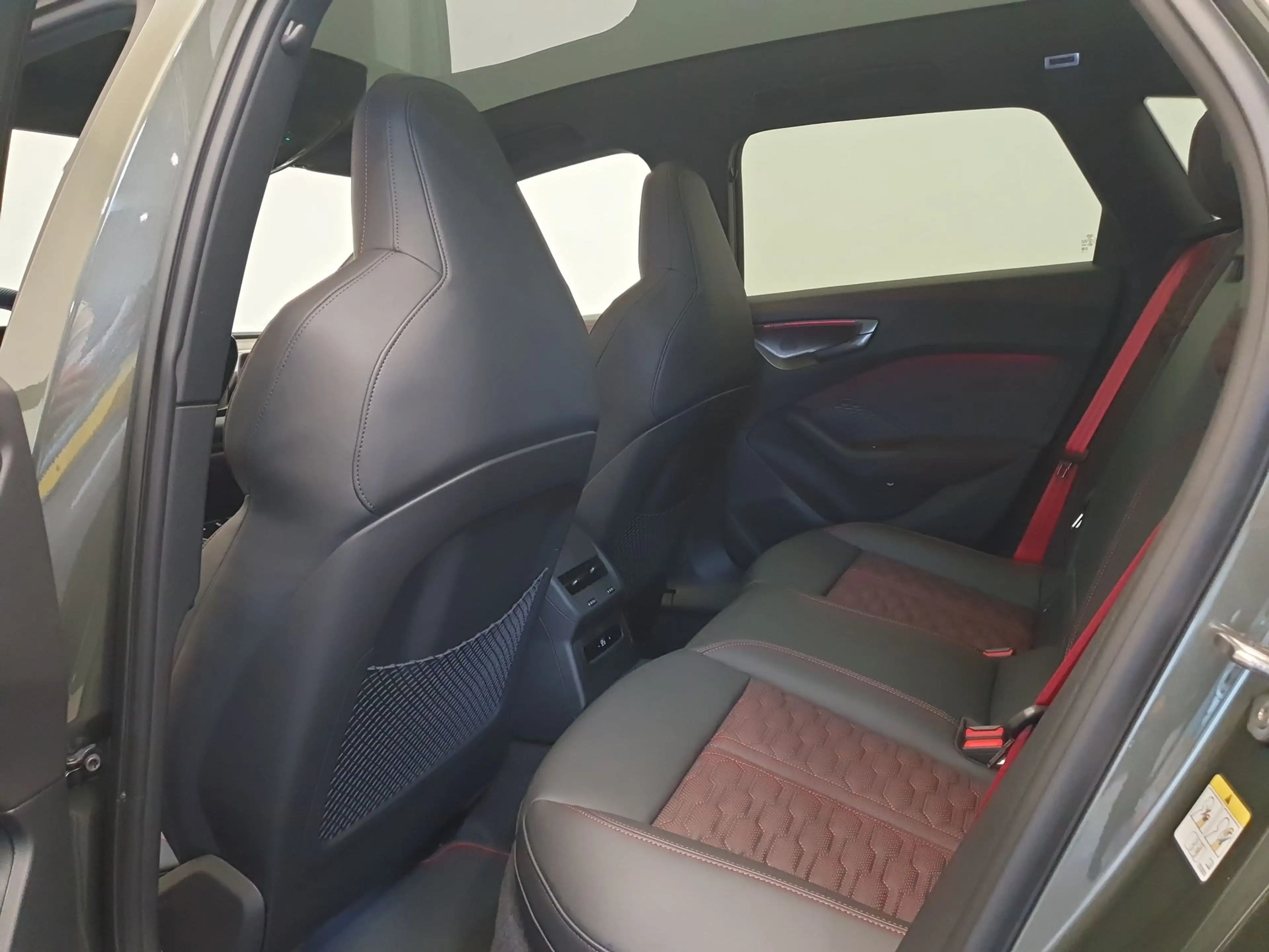 Audi RS5 A5 Avant e-hybrid quattro Sportpakket, B&O, Trekha — photo 26