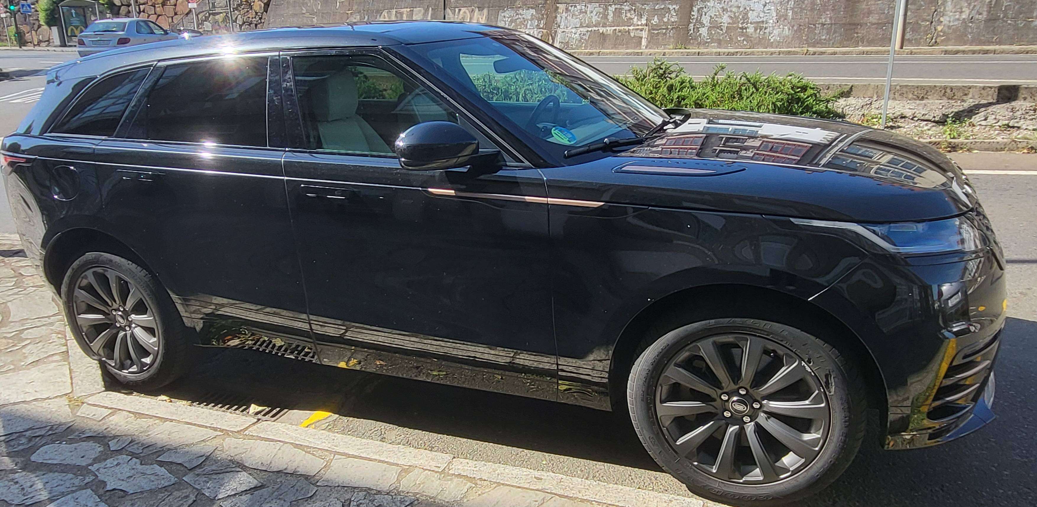Land Rover Range Rover Velar Range Rover Velar 3.0D I6 MHEV R-Dynamic HSE 4WD Aut. 300 R-Dynamic HSE - foto 1