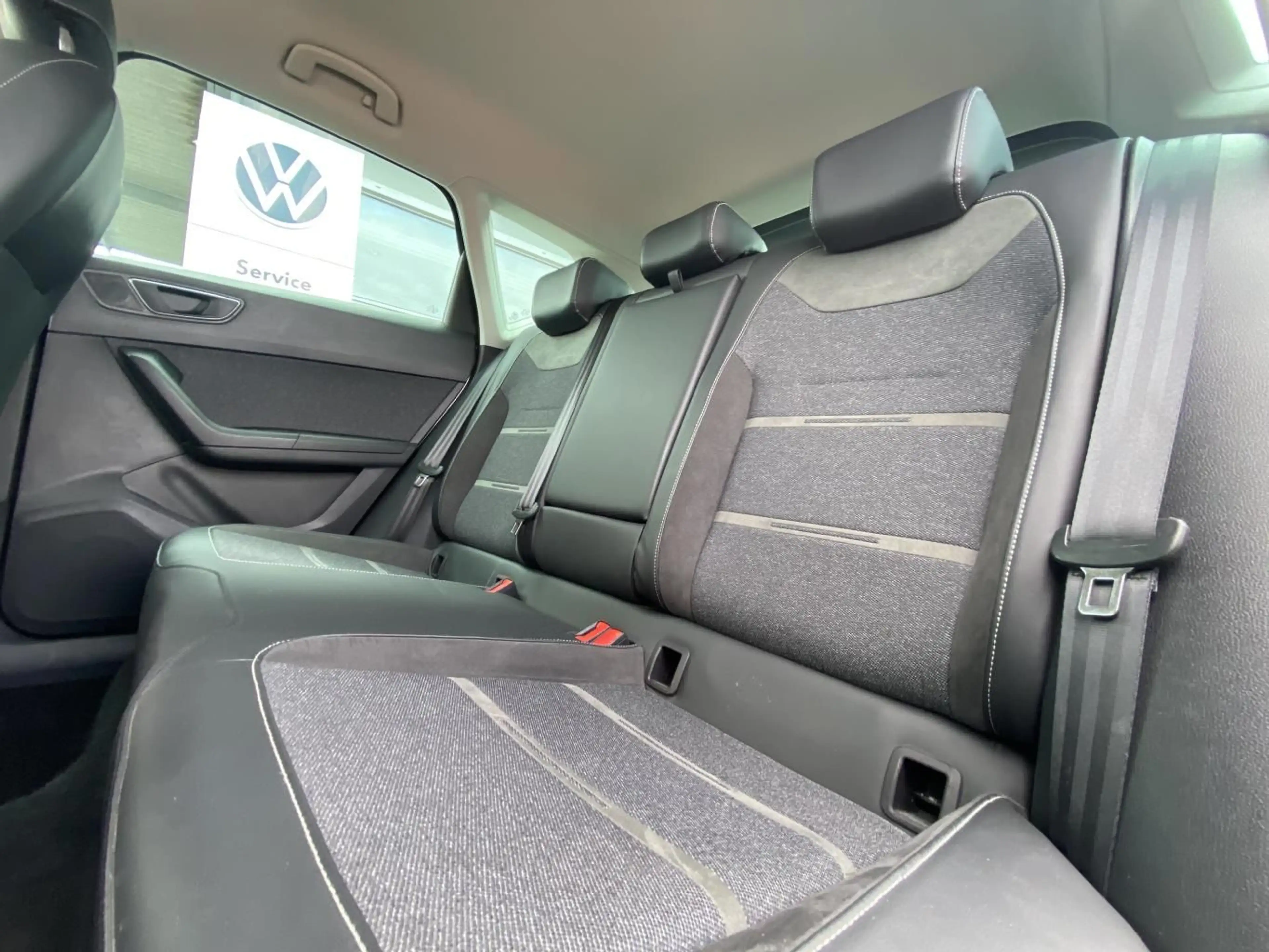 SEAT Ateca 1.5 TSI XPerience EL.HECK+BEATS+18"+AHK+VI — photo 11