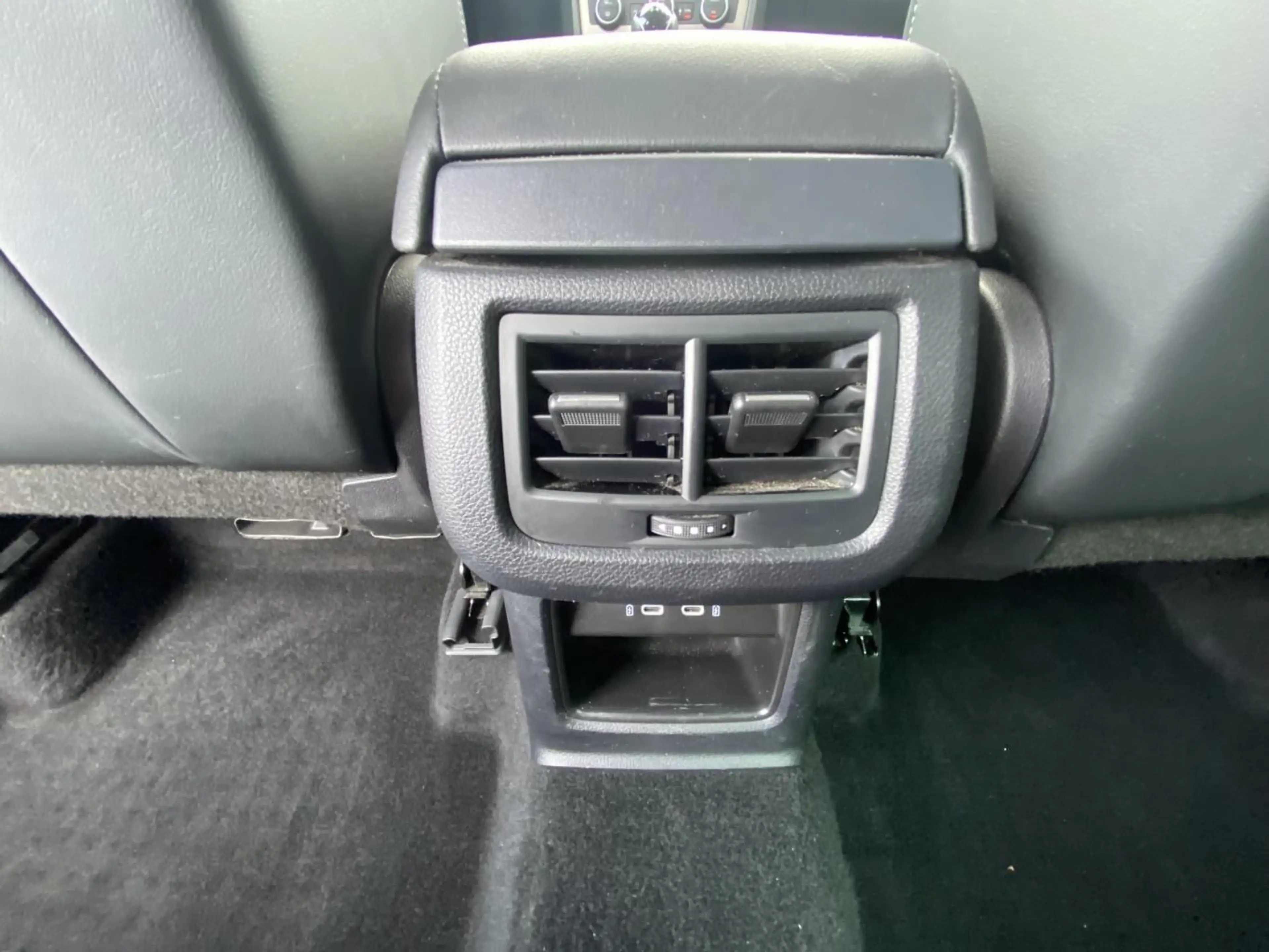 SEAT Ateca 1.5 TSI XPerience EL.HECK+BEATS+18"+AHK+VI — photo 12