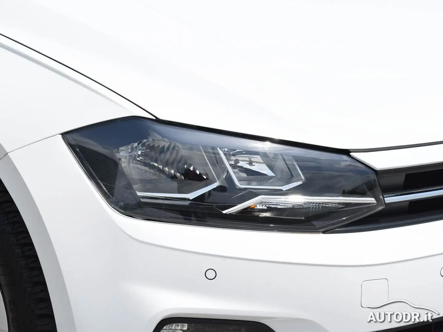Volkswagen Polo 1.0 TGI 5p. Comfortline NEOPATENTATI NAVI PDC KM C Bianco - 2