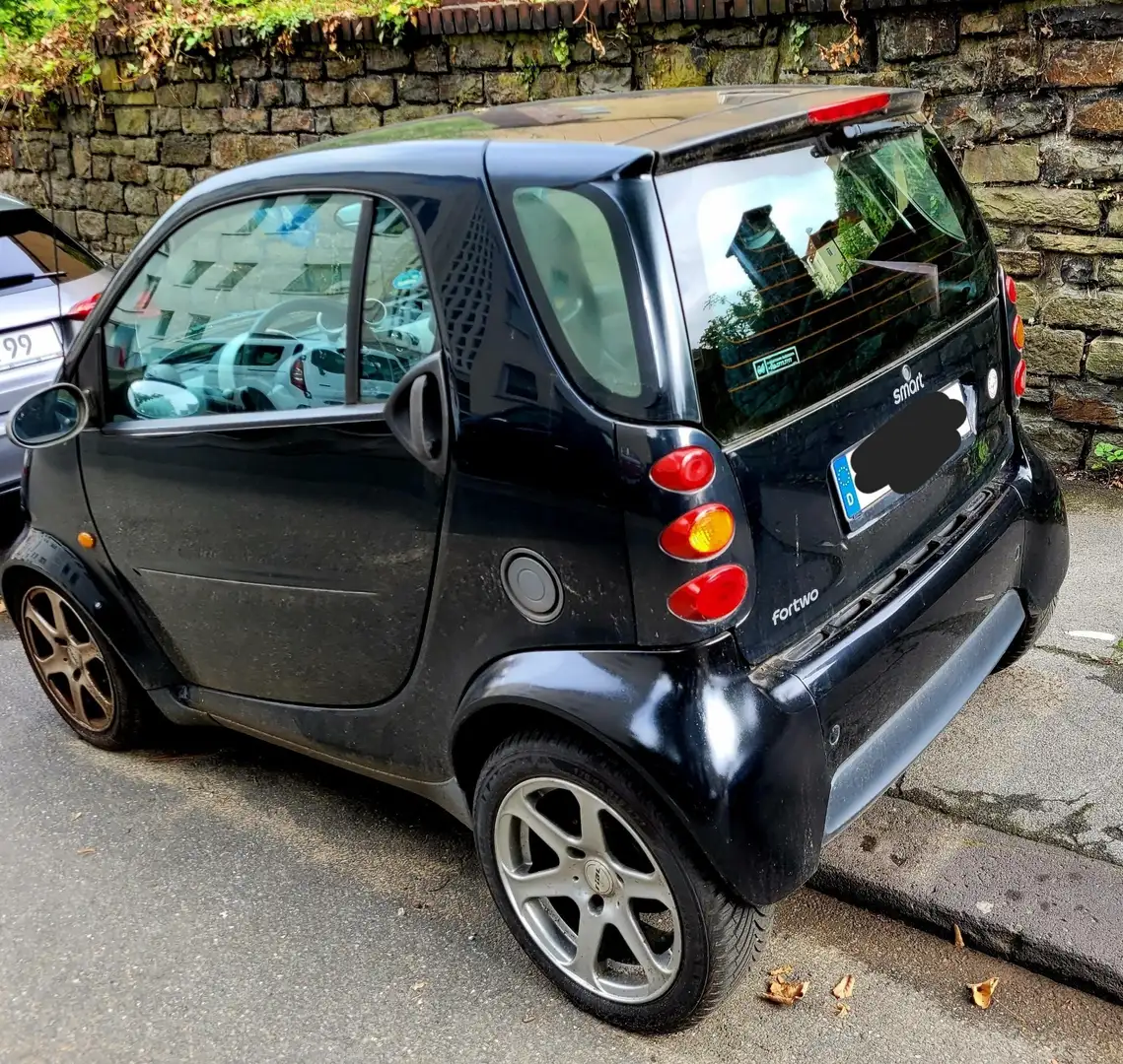 smart forTwo Basis (45kW) Schwarz - 2