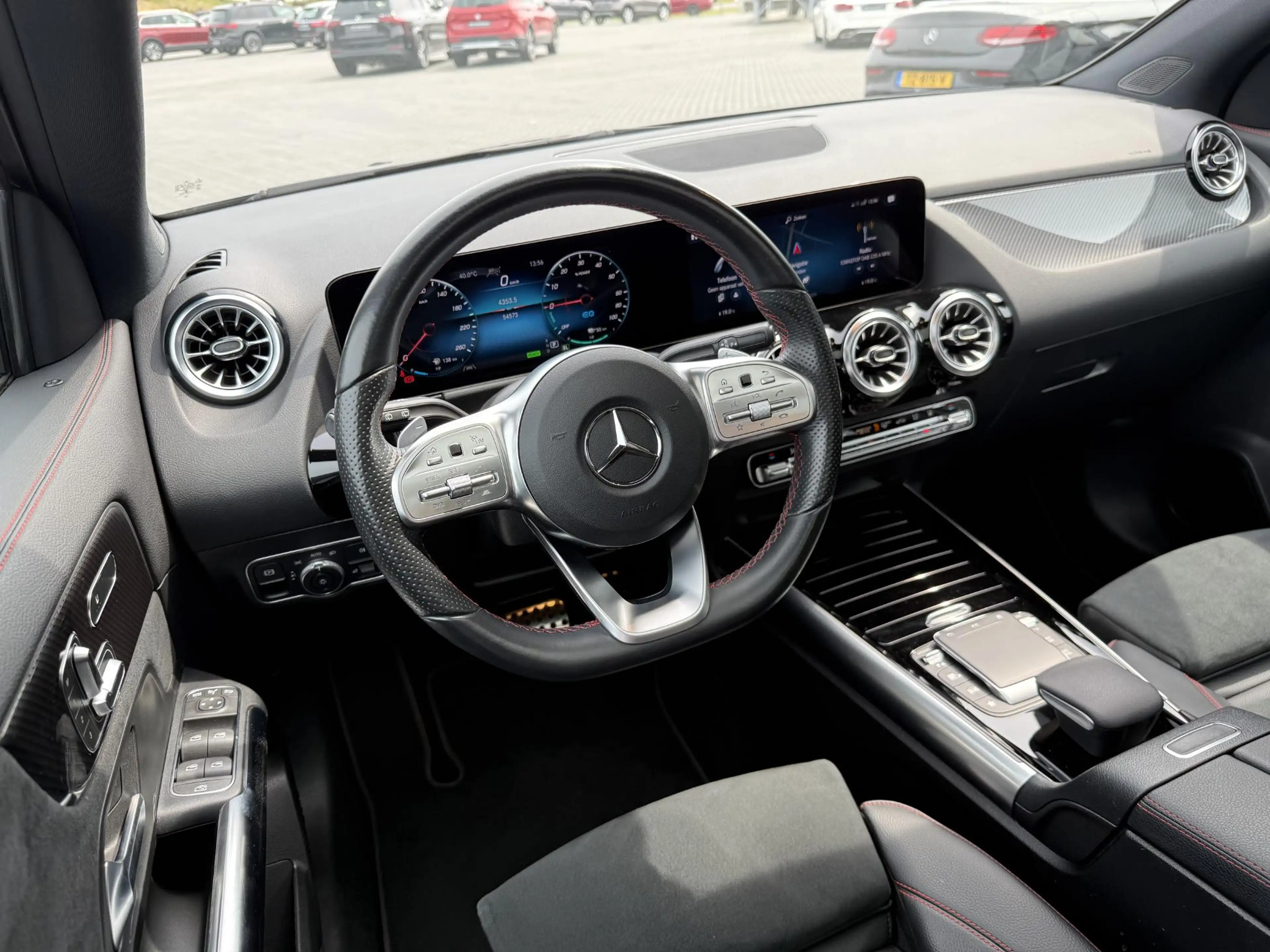 Mercedes-Benz GLA 250 e AMG |Pano|ACC|Trekhaak|Memory| — photo 3