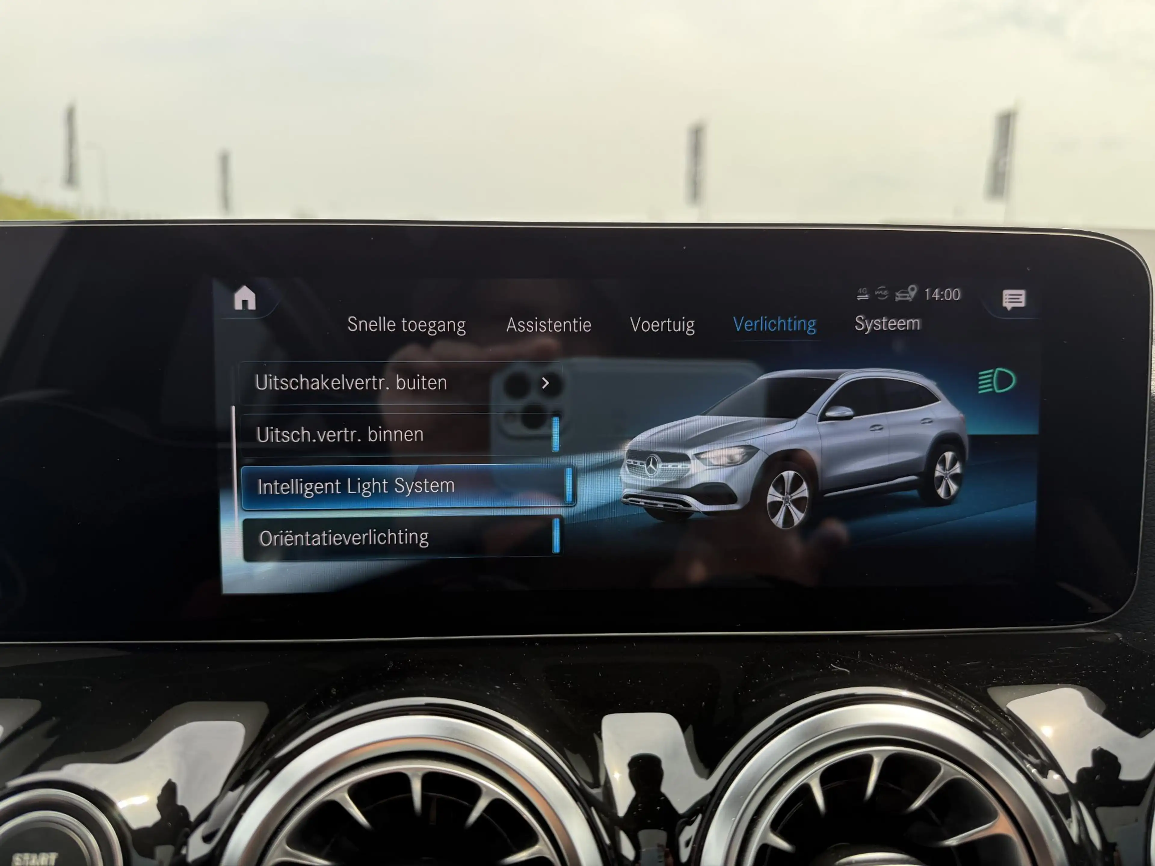Mercedes-Benz GLA 250 e AMG |Pano|ACC|Trekhaak|Memory| — photo 20